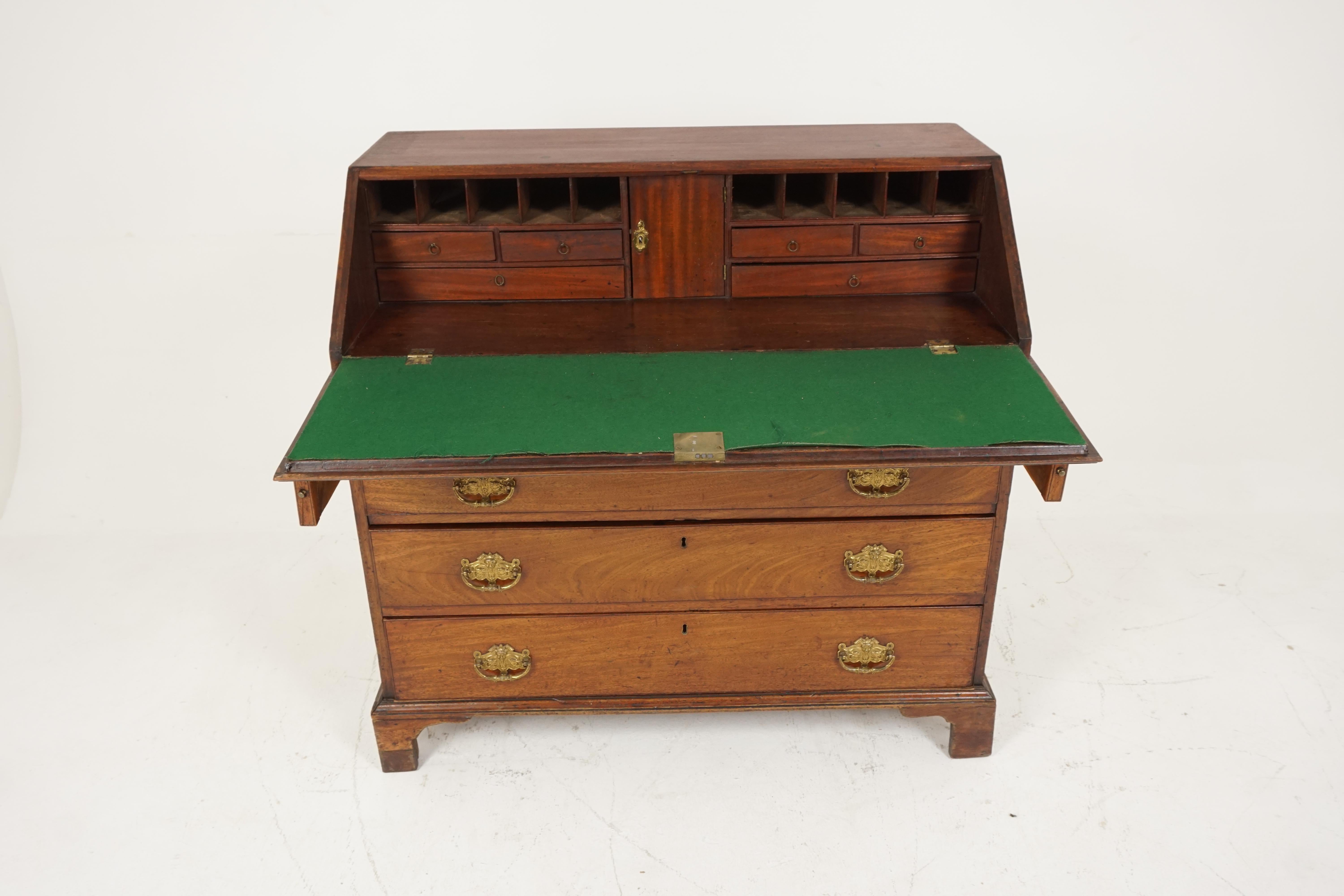 Antique Georgian walnut slant front desk, bureau, Scotland 1810, H528

Scotland 1810
Solid walnut
Original finish
With pigeon holes and drawers
Enclosed by a fall front lid
With four graduating dovetailed drawers
All standing on bracket feet
With