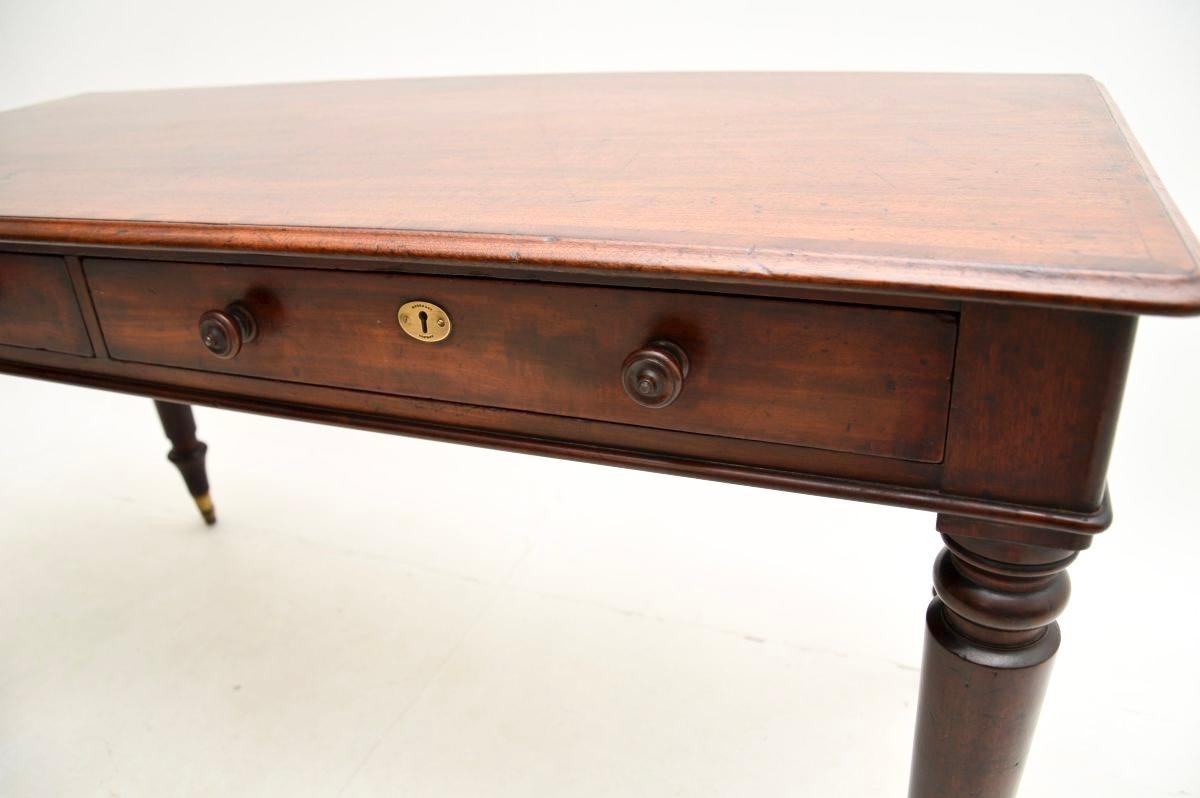 Antique Georgian Writing Table / Desk For Sale 4