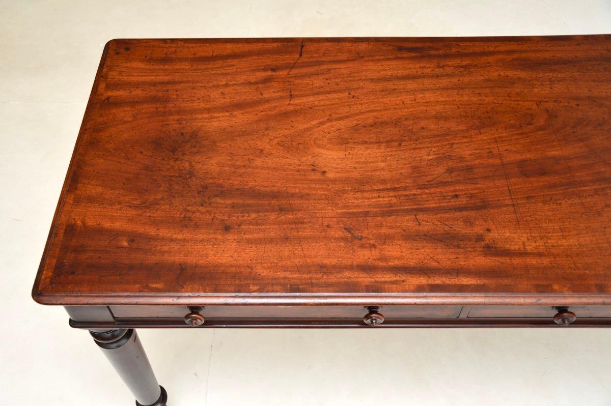 Early 19th Century Antique Georgian Writing Table / Desk For Sale