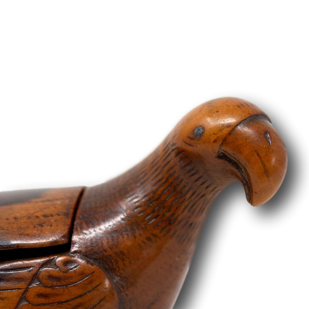 Antique Georgian Yew Wood Parrot Snuff Box For Sale 5