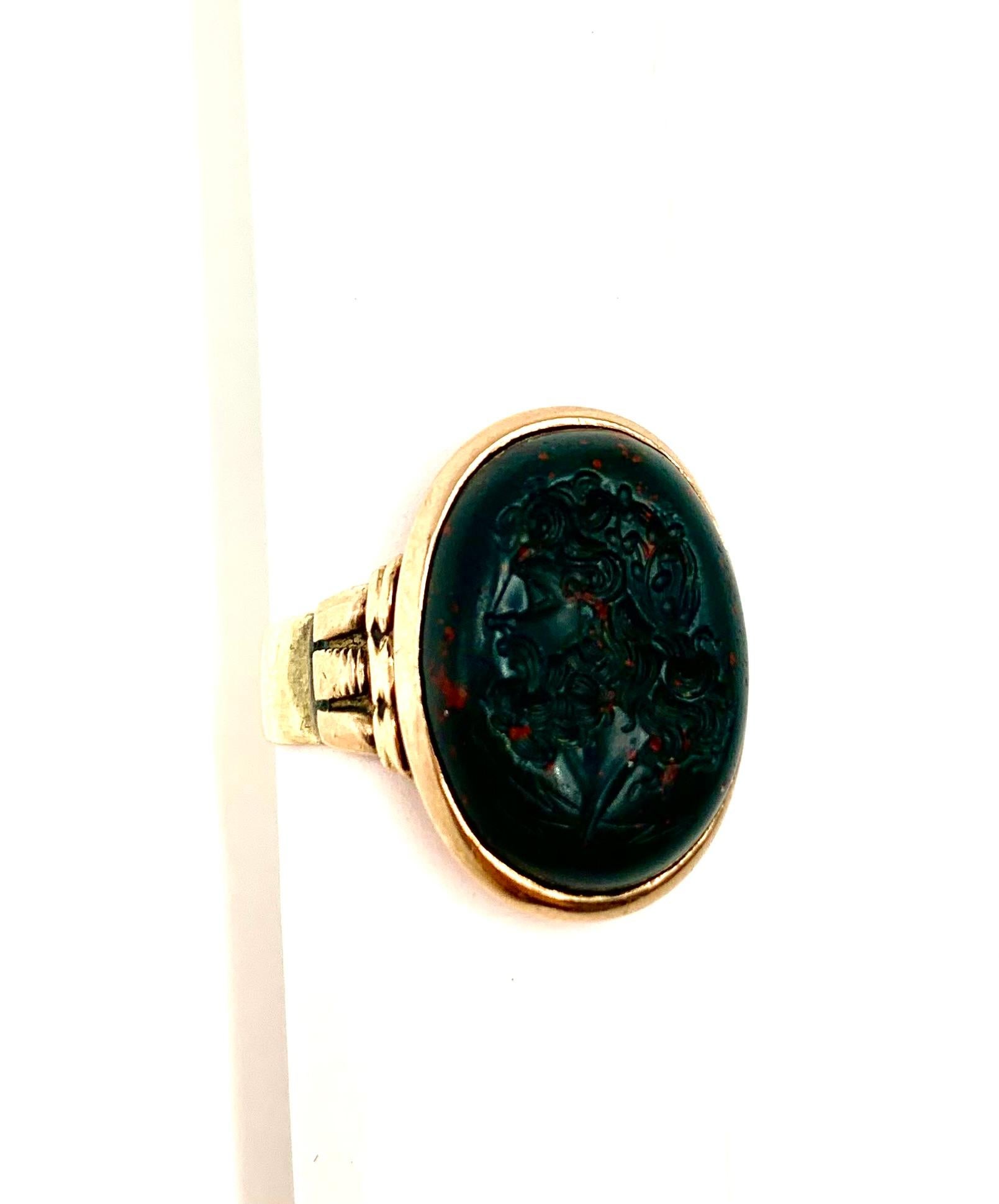 Antique Georgian Zeus Bloodstone Intaglio 14K Rose Gold Signet Ring For Sale 4