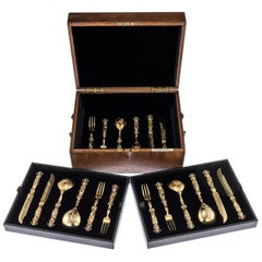 Antikes deutsches Besteckservice aus 14 Karat massivem Gold im Renaissance-Stil:: um 1830