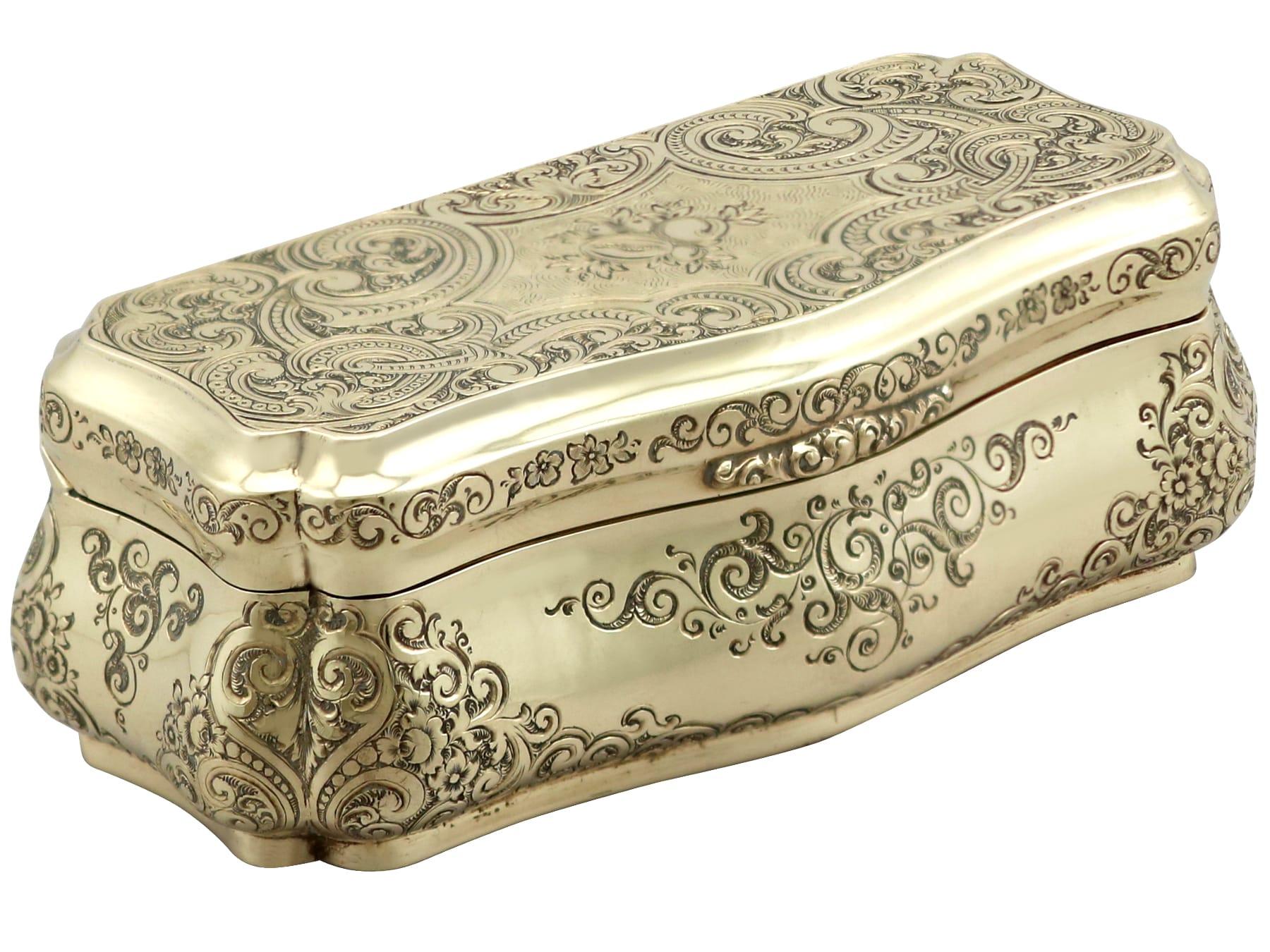 Or Tabatière allemande ancienne en or 14 carats datant d'environ 1850 en vente