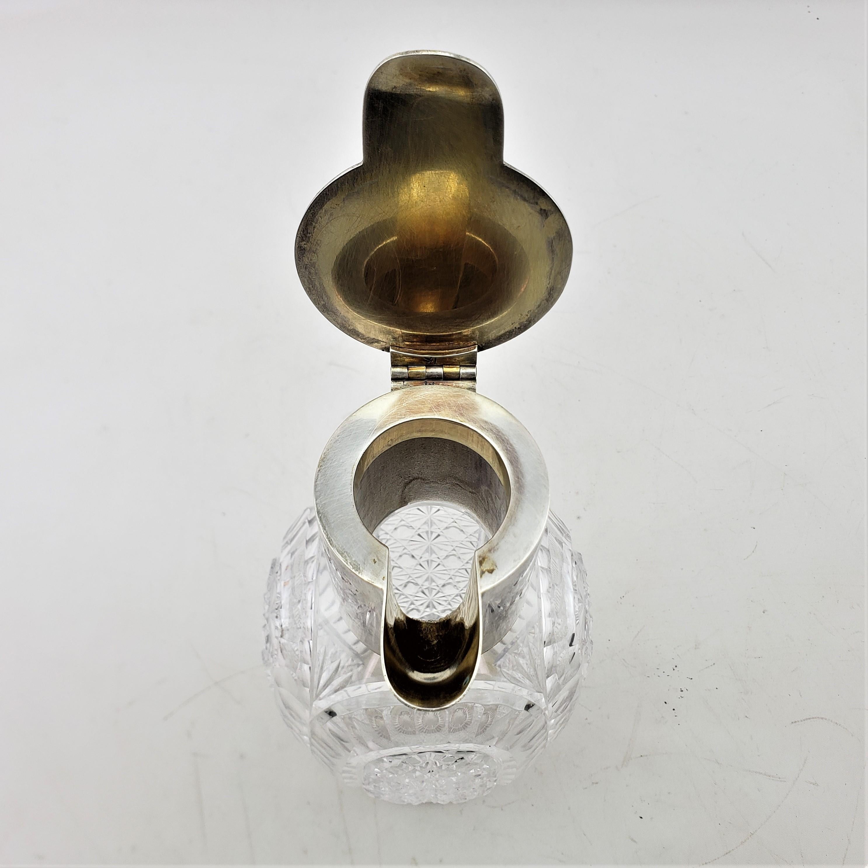 Antigua jarra o cántaro alemán de clarete de plata 800 y cristal tallado con diamantes en venta 5
