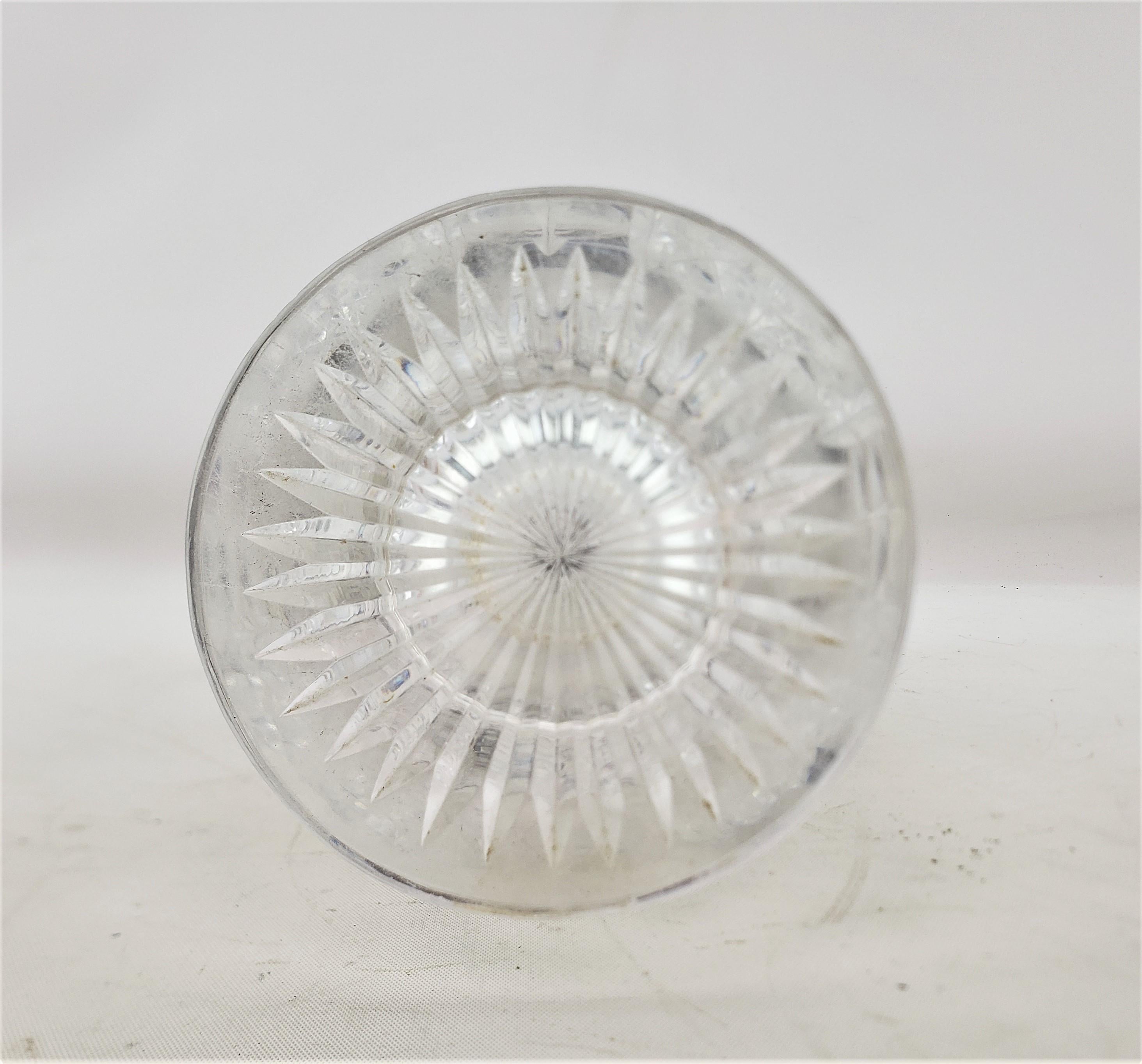 Antigua jarra o cántaro alemán de clarete de plata 800 y cristal tallado con diamantes en venta 6