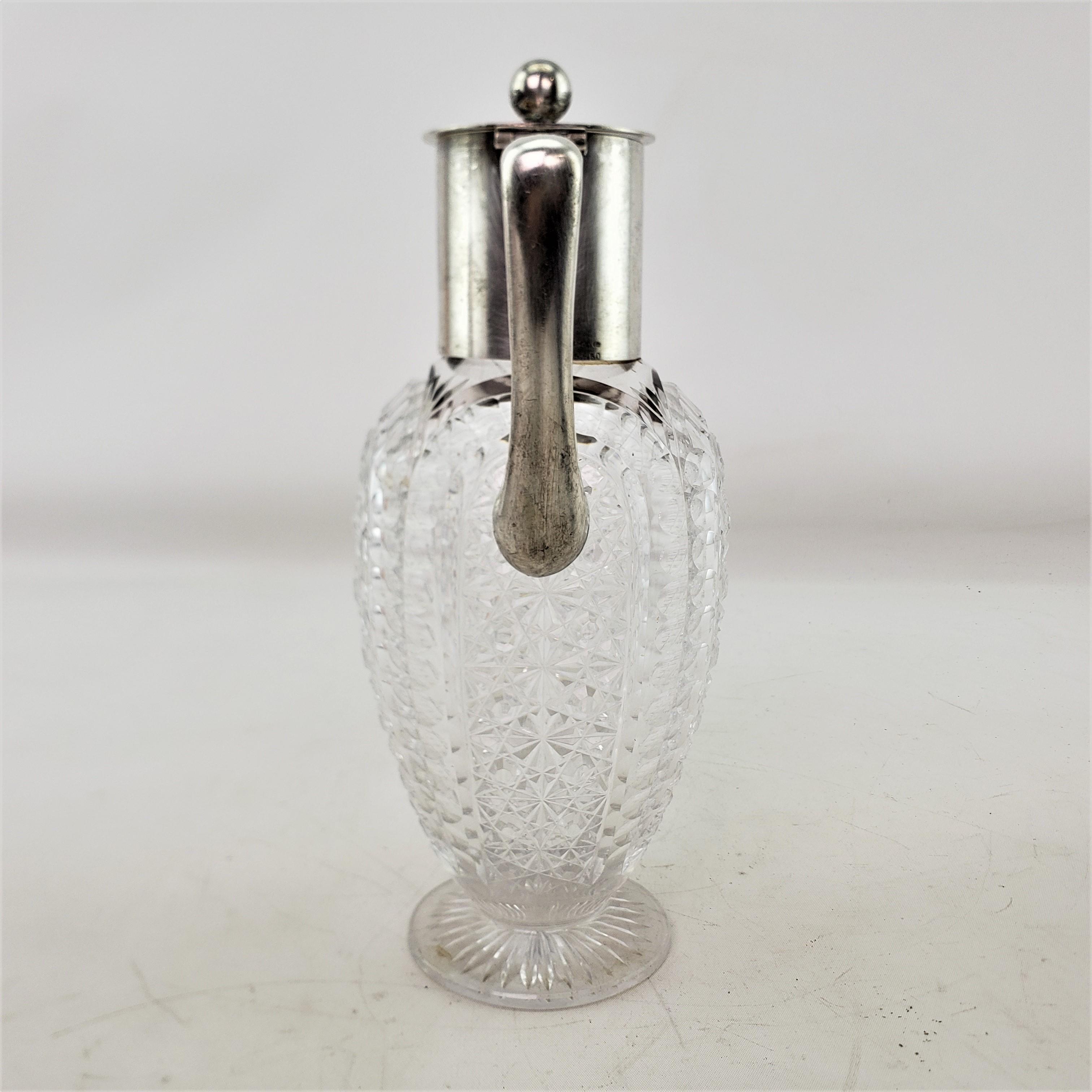 Antigua jarra o cántaro alemán de clarete de plata 800 y cristal tallado con diamantes en venta 1