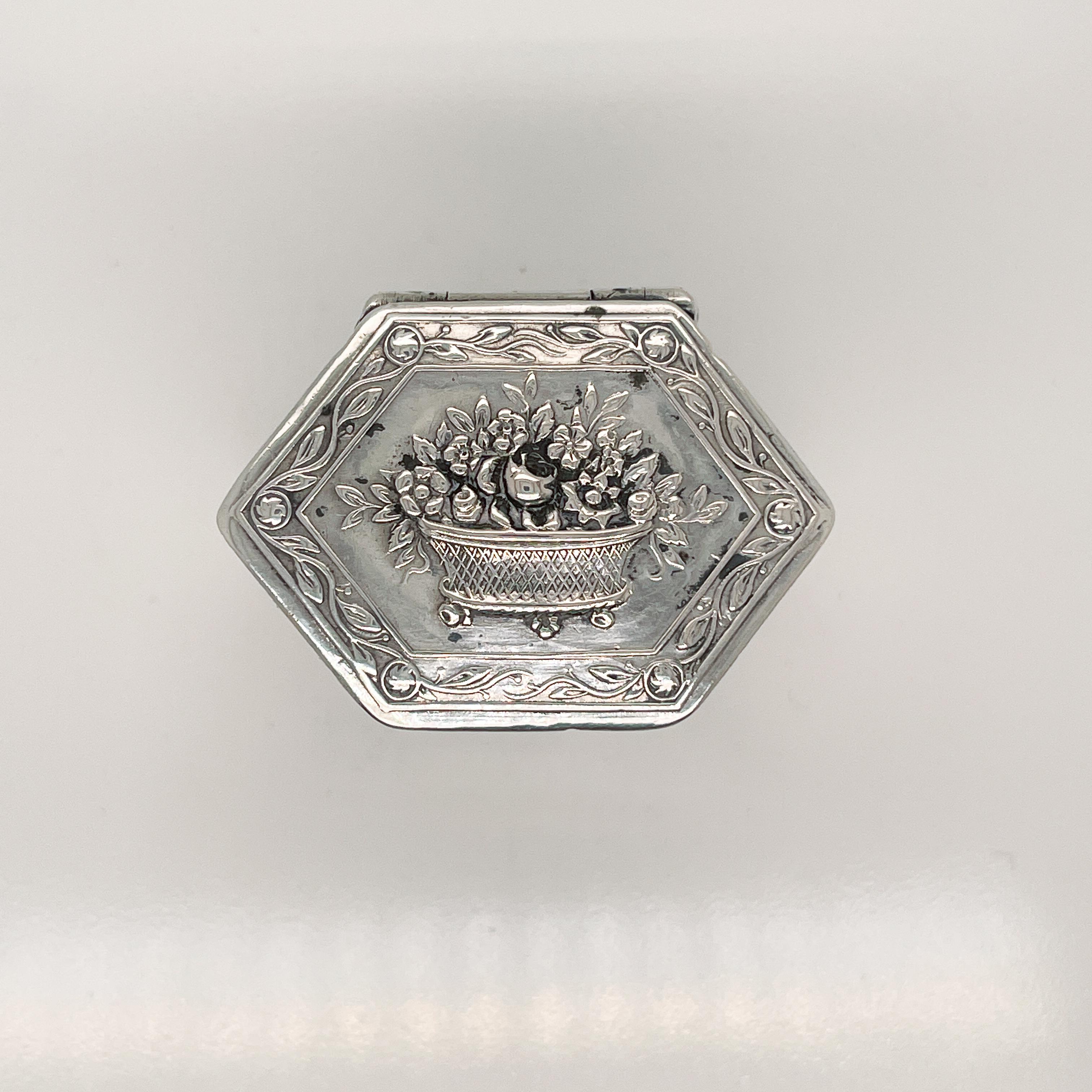 Women's or Men's Antique German 800 Silver Vanity or Snuff Box