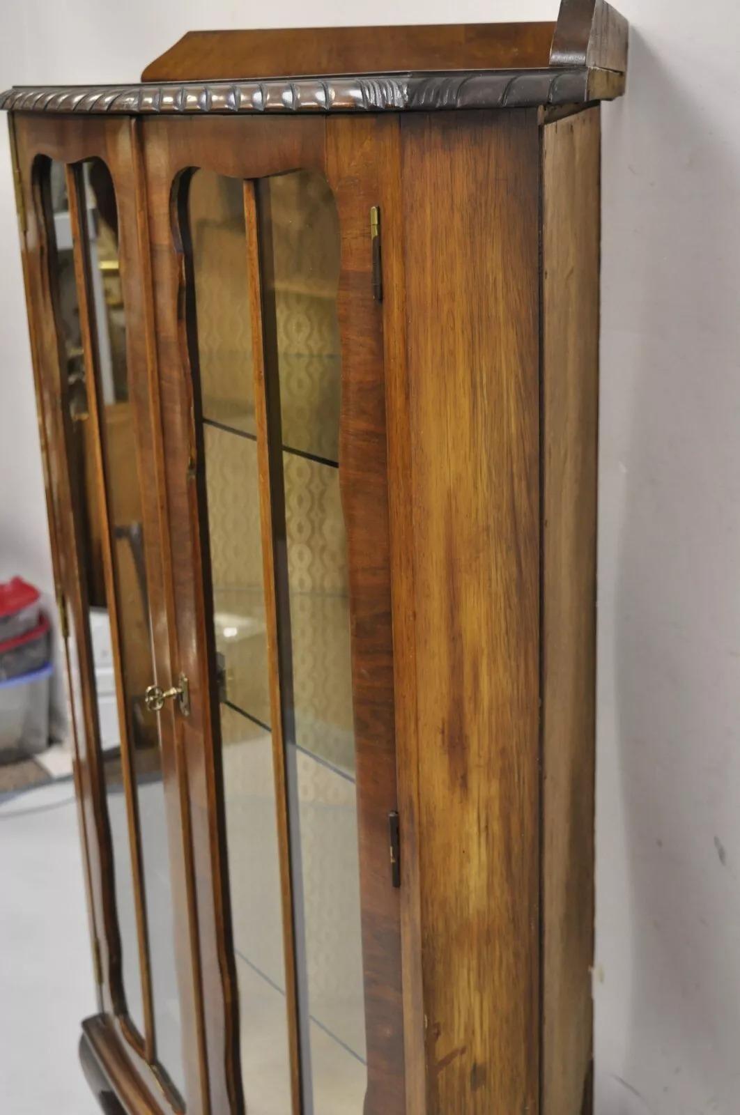 Antique German Art Deco Burl Walnut 2 Door Small Corner Curio Display Cabinet 3