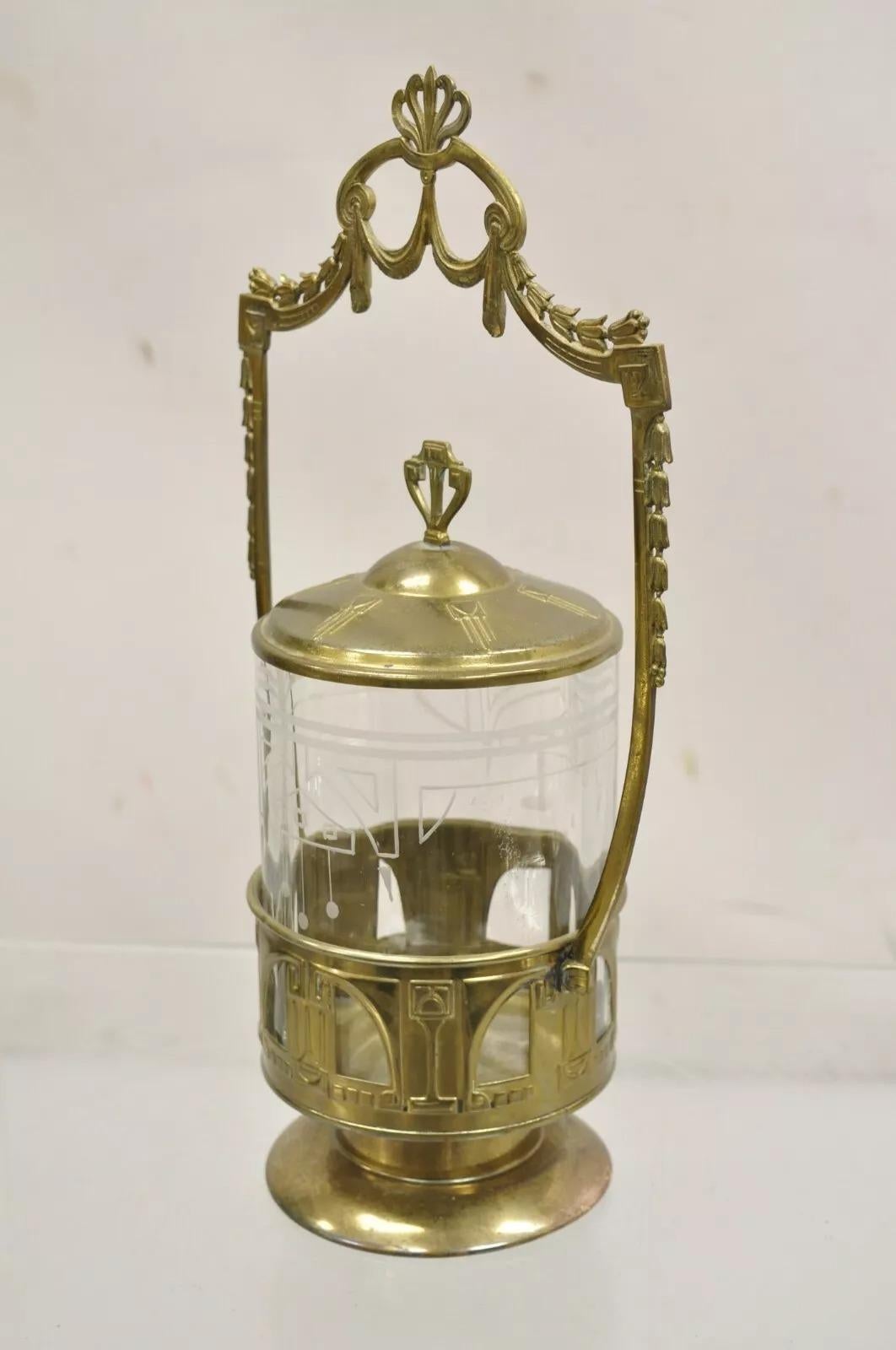 Ancienne roulette à picots en métal, en laiton et verre gravé, de style Art Nouveau allemand en vente 4
