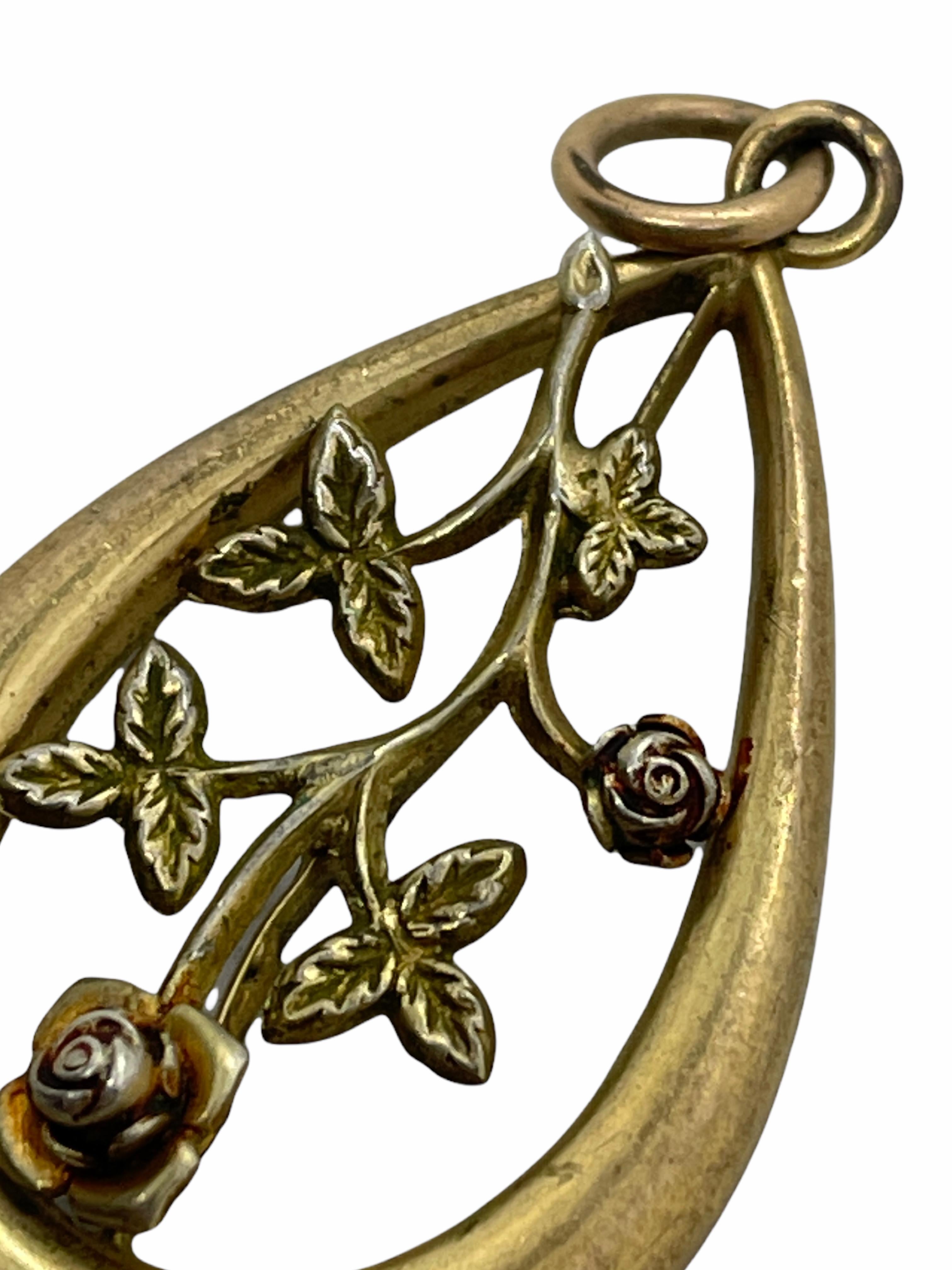 Allemand Pendentif antique en bronze doré à branches de roses en bijouterie Art nouveau allemand, années 1900 en vente