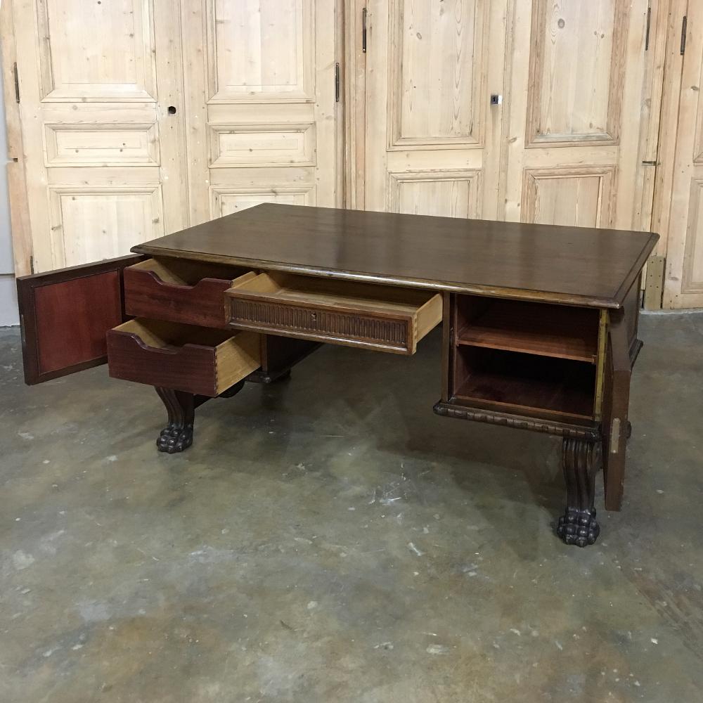 Antique German Baroque Walnut Desk In Good Condition In Dallas, TX