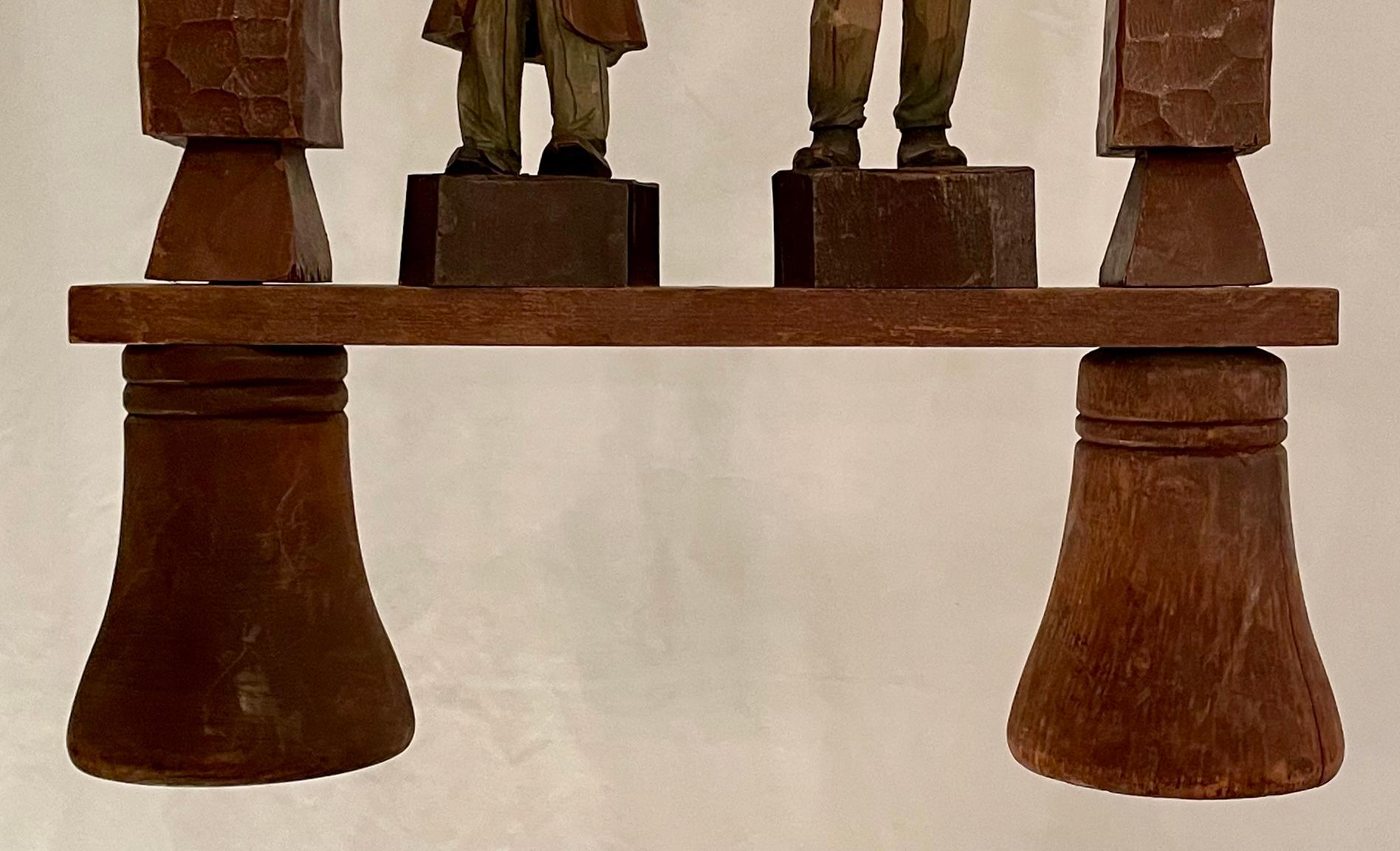 Antigua luz de taberna bávara alemana de madera tallada, circa 1910-1920. Alemán en venta