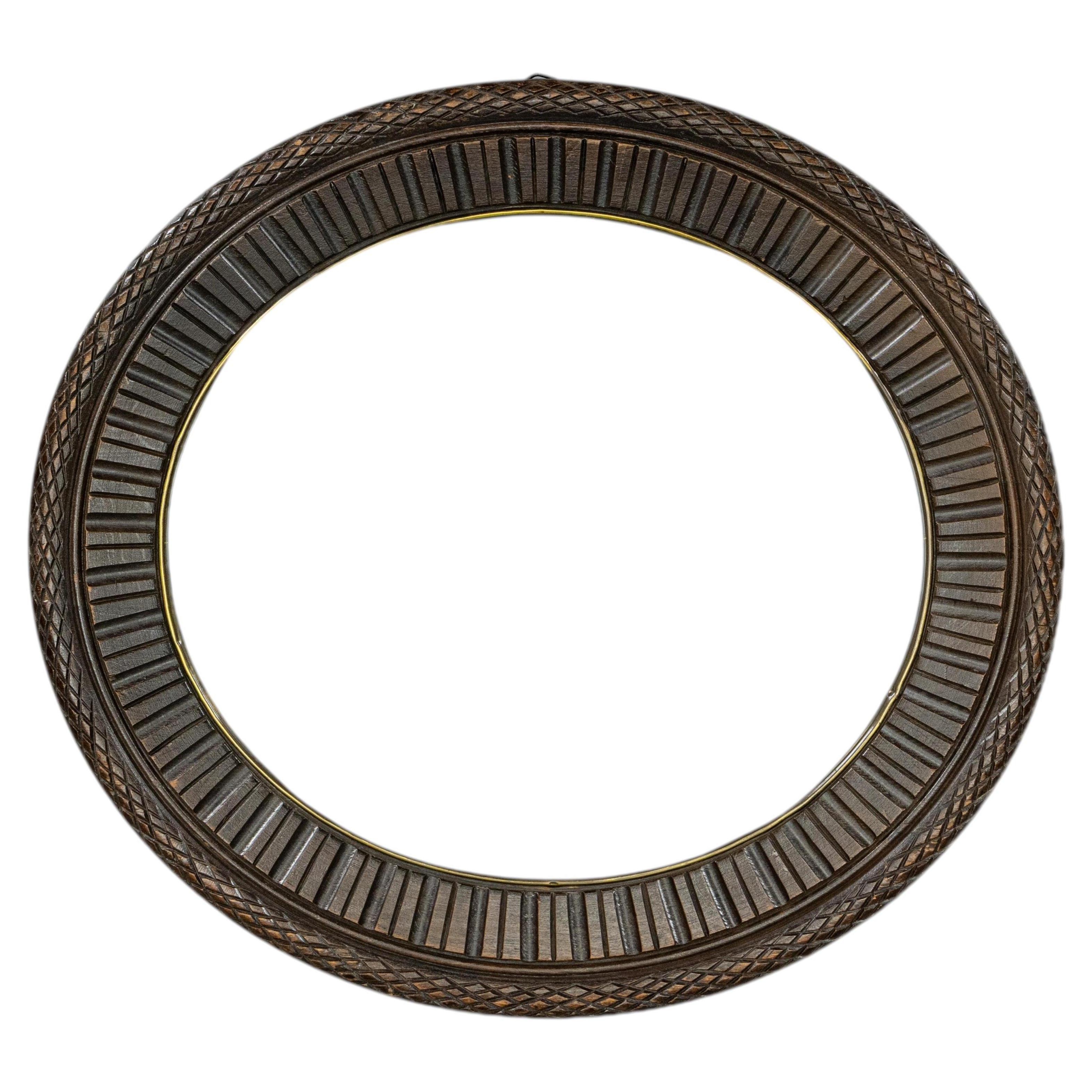 Antique German Biedermeier Oval Carved Wood Picture Frame, 19th Century For Sale