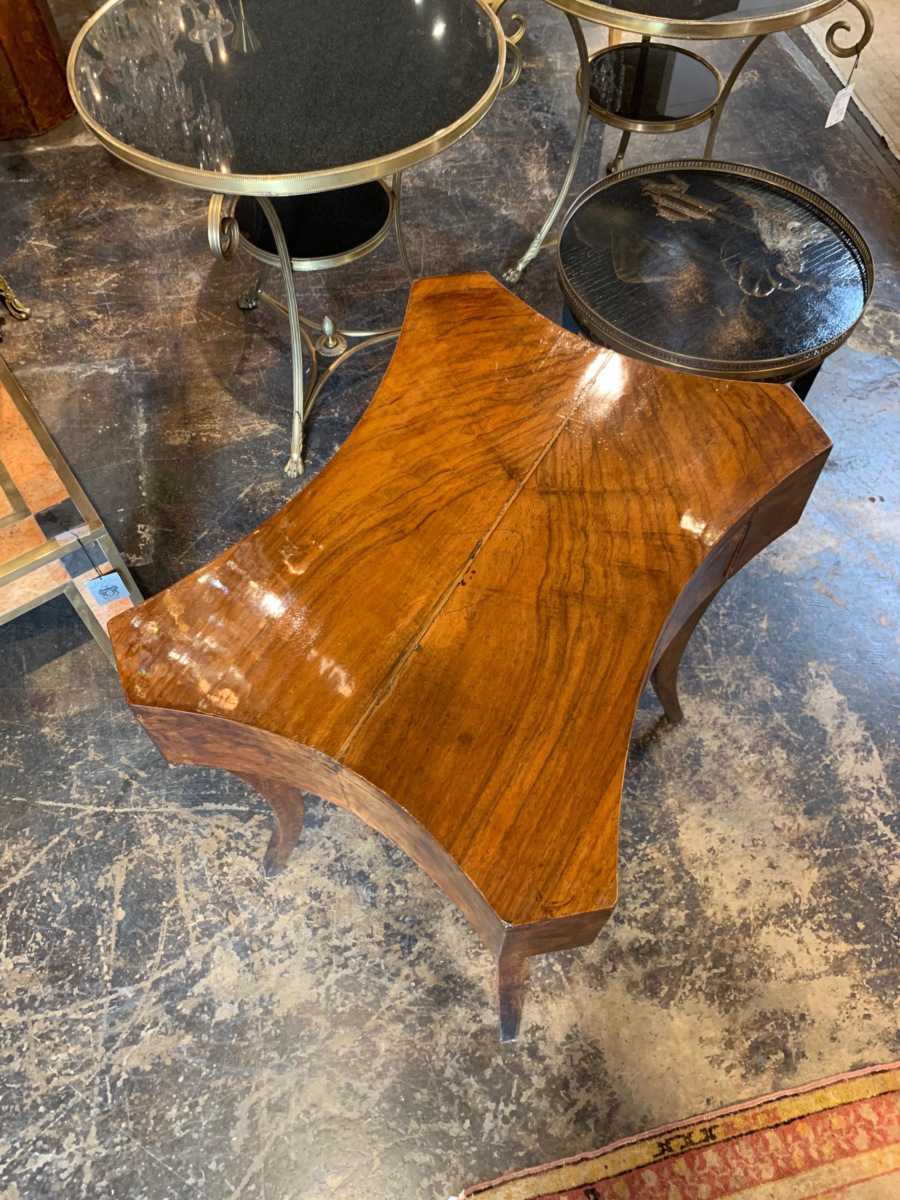 Antique German Biedermeier Walnut Side Table In Good Condition In Dallas, TX