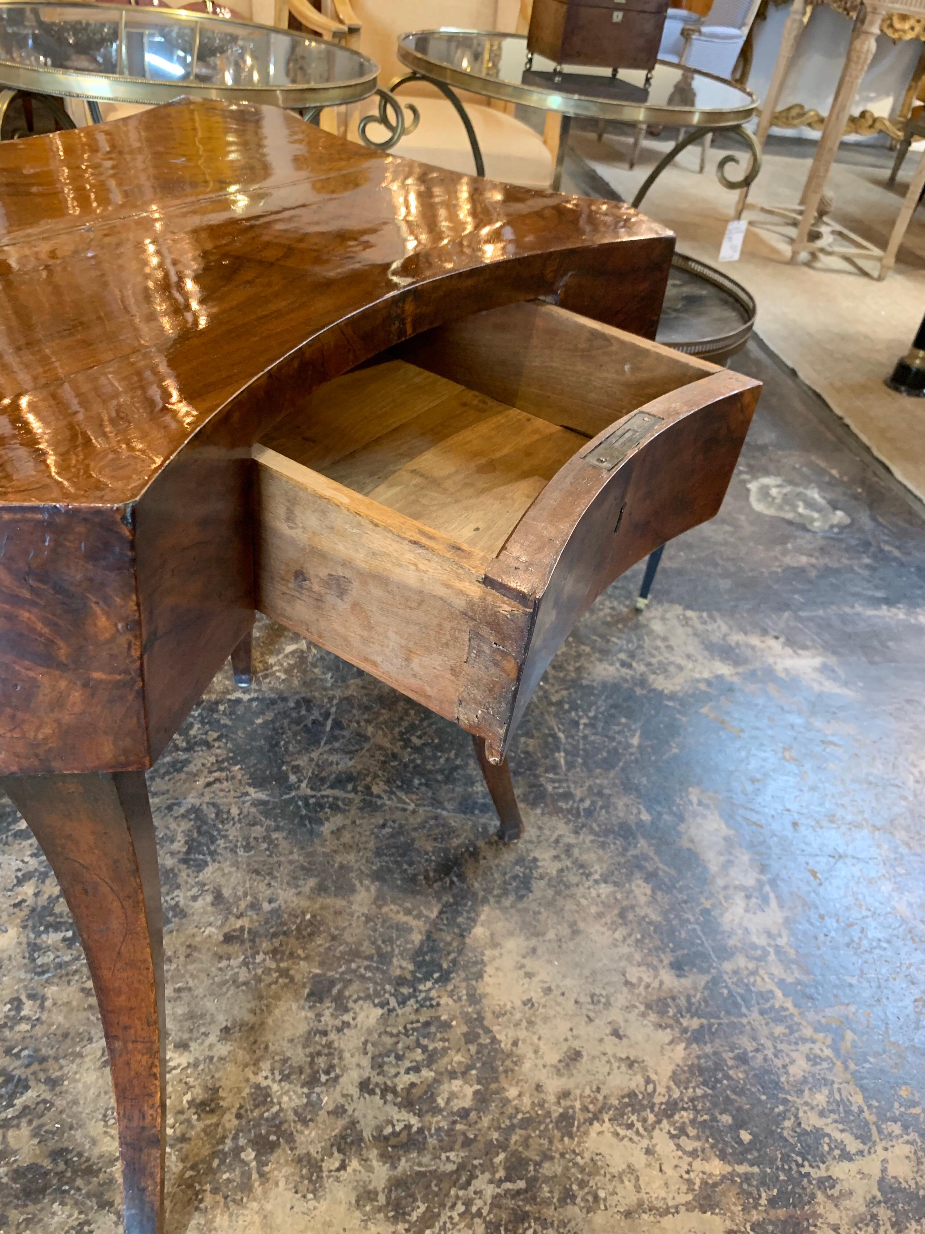 Antique German Biedermeier Walnut Side Table 3