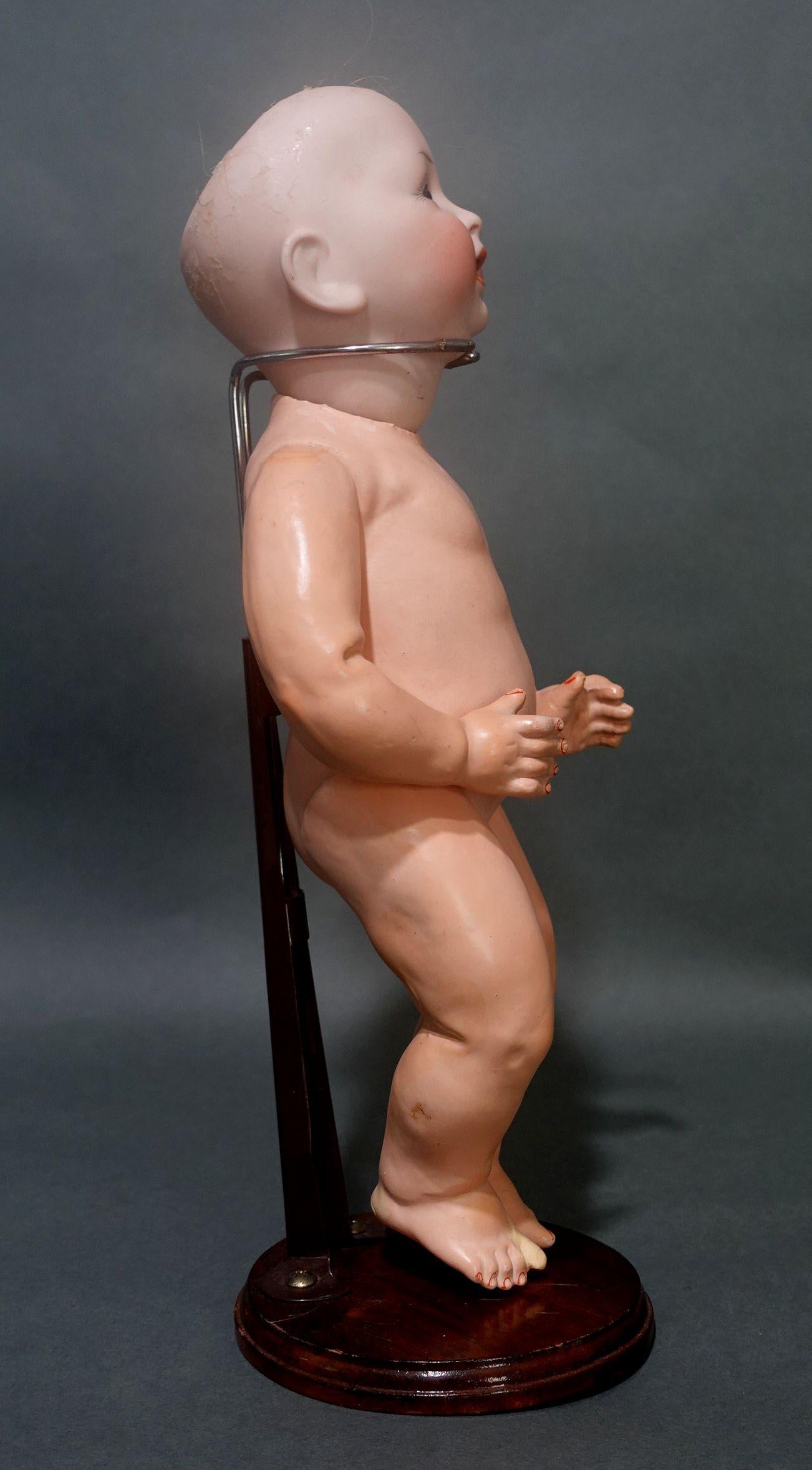 Antike deutsche Biskuit-Puppe #152/4 Happy Character Baby von Hertel Schwab (Porzellan) im Angebot