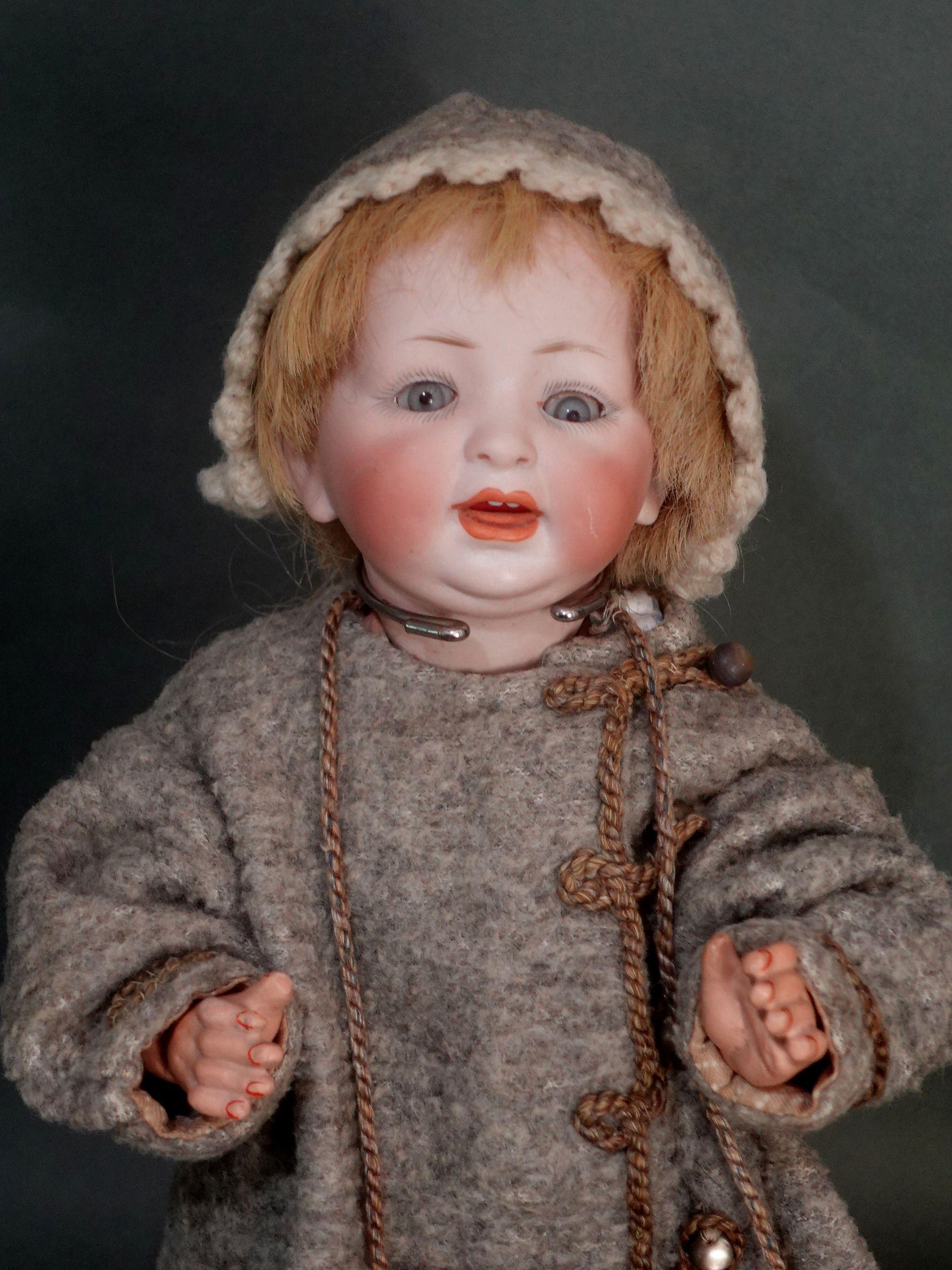 Allemand Ancienne poupée allemande Bisque Doll n° 152/4 Happy Character Baby par Hertel Schwab en vente
