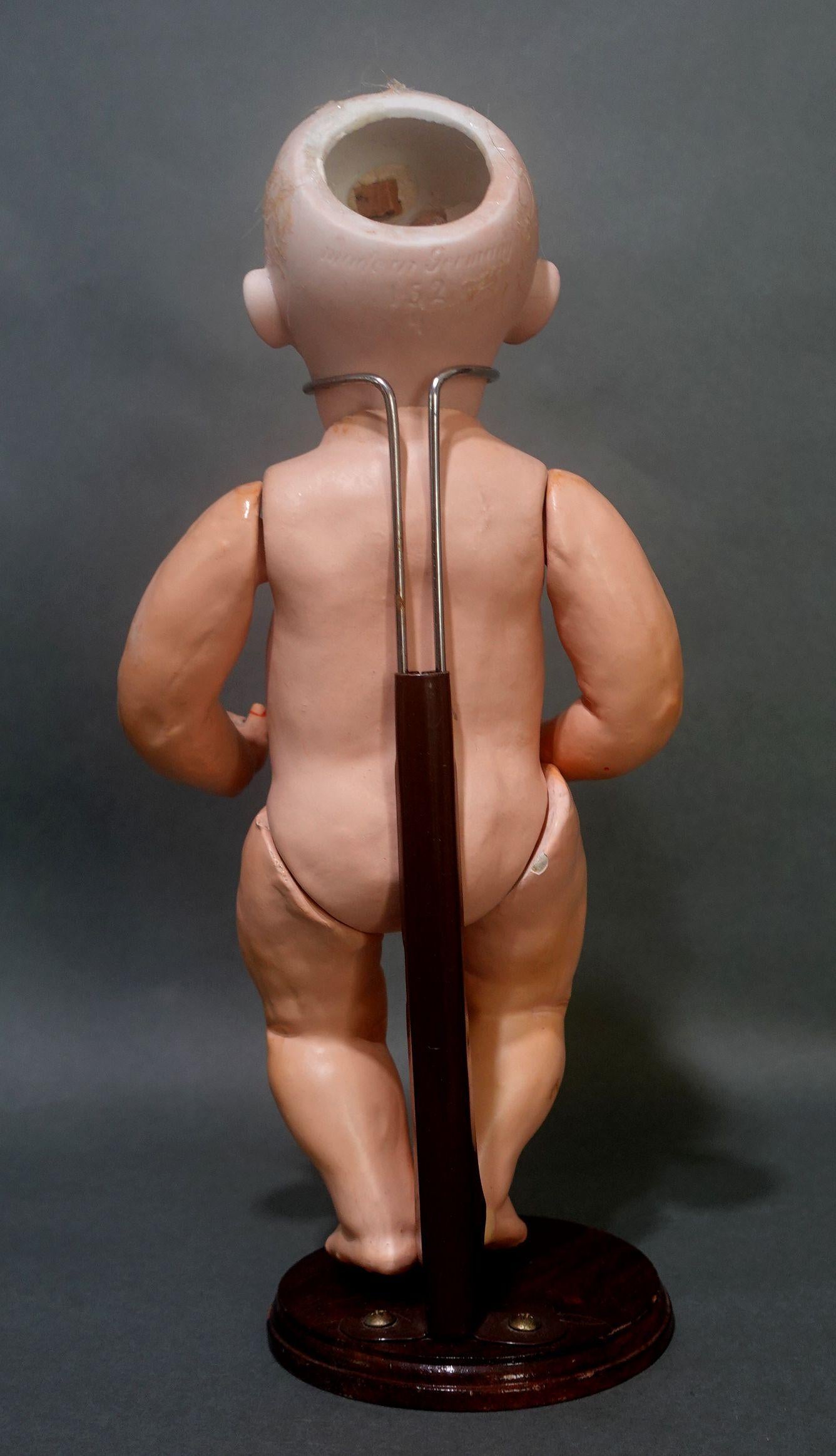 Antike deutsche Biskuit-Puppe #152/4 Happy Character Baby von Hertel Schwab (Frühes 20. Jahrhundert) im Angebot