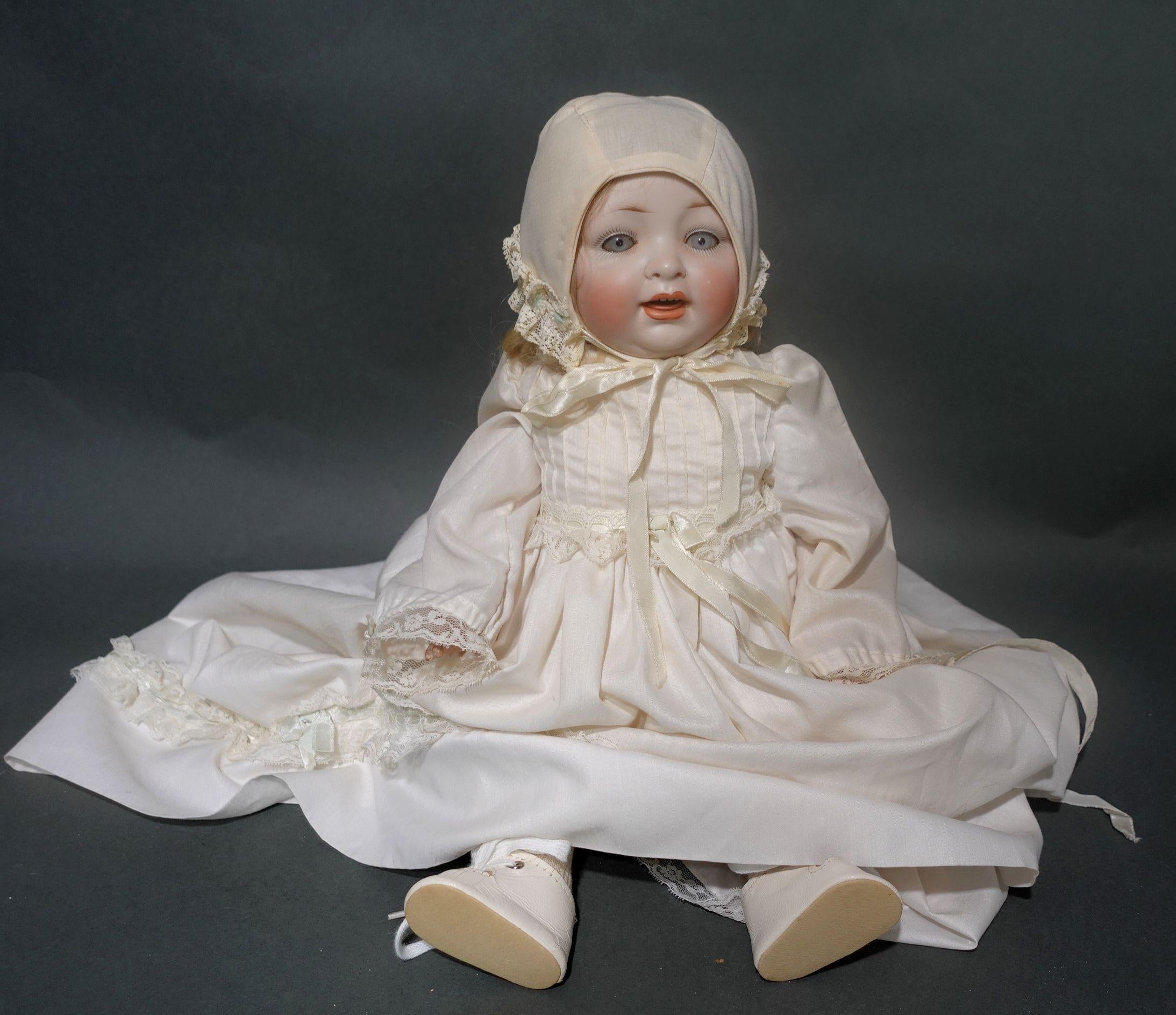Antike deutsche Biskuit-Puppe #152/6 „Our Baby“ von Hertel Schwab für L.W & CO. im Angebot 7