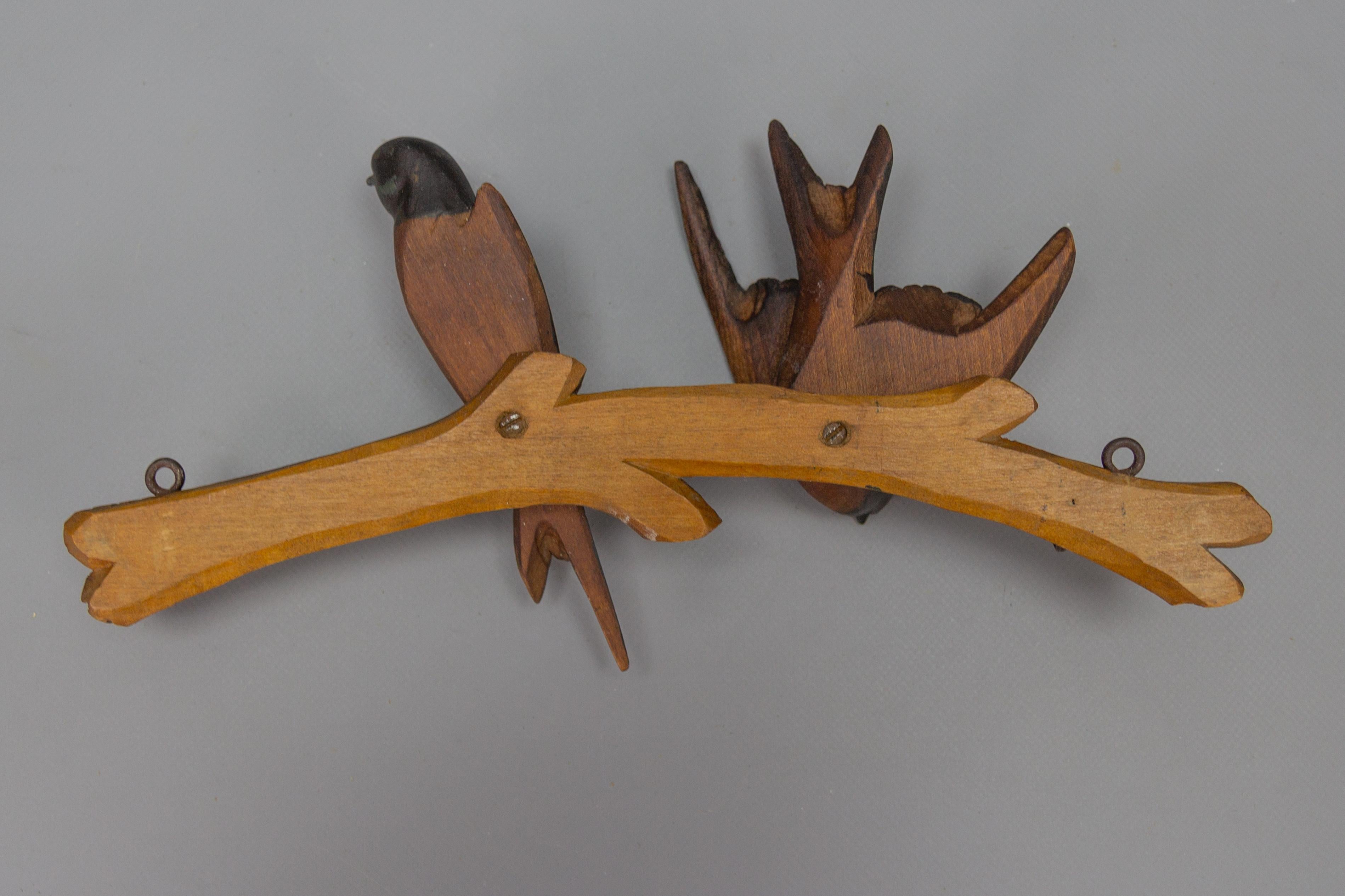 Antique German Black Forest Wood Carving Swallows Key Holder, Early 20th Century 13