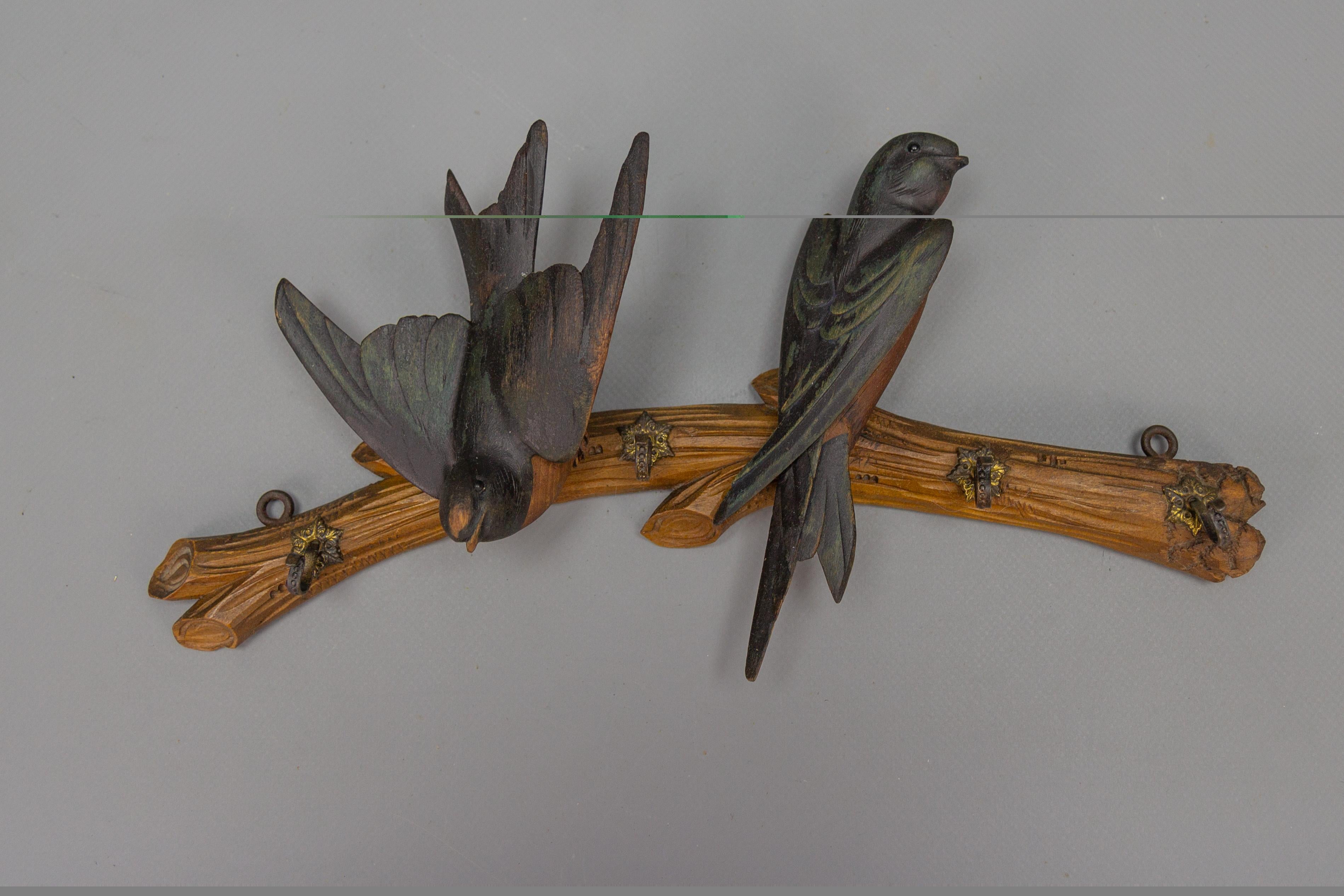 Antique German Black Forest Wood Carving Swallows Key Holder, Early 20th Century 14