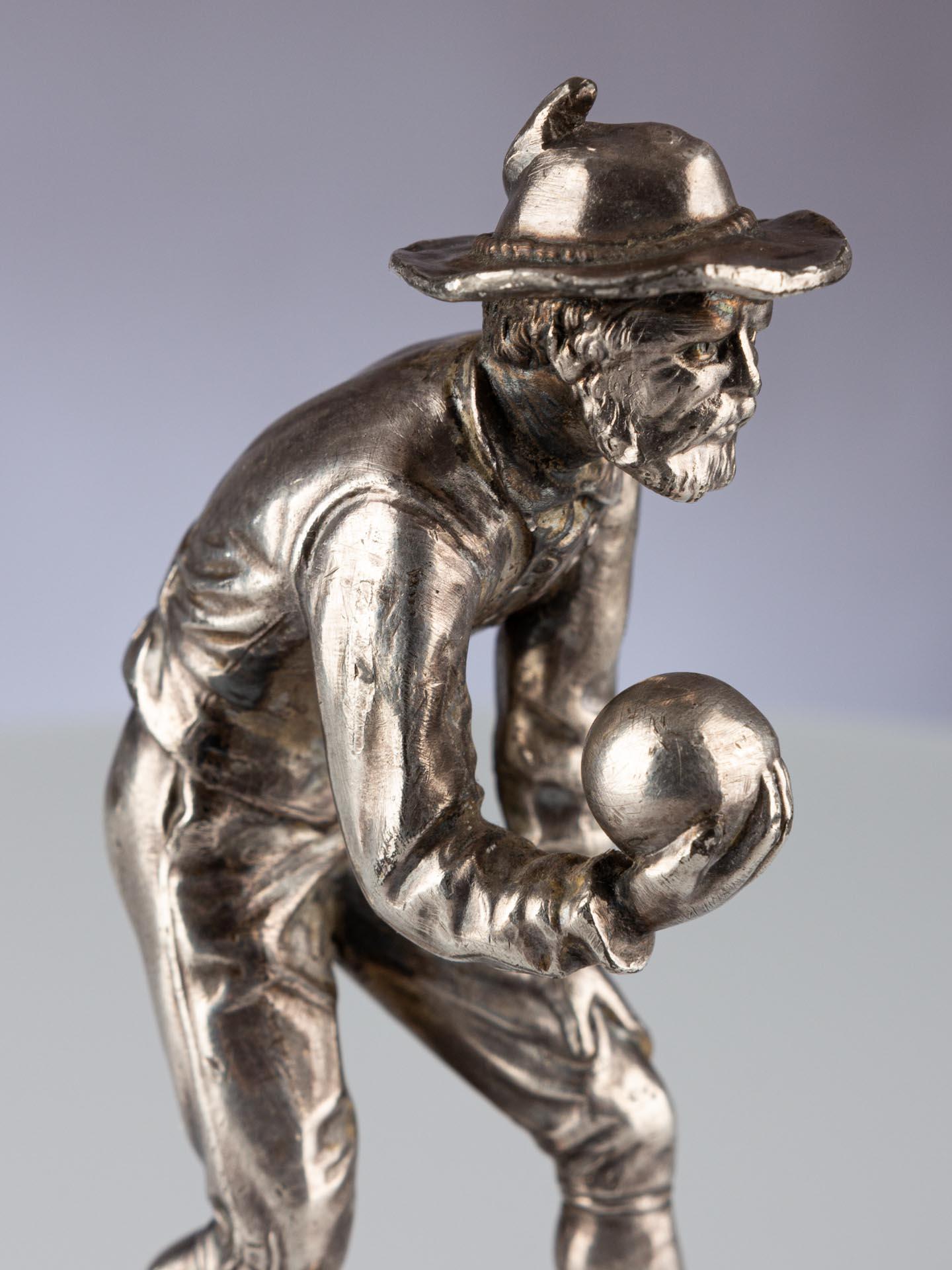Ancienne figurine de bowling allemande Britannia en métal argenté par WMF, vers 1900 en vente 1