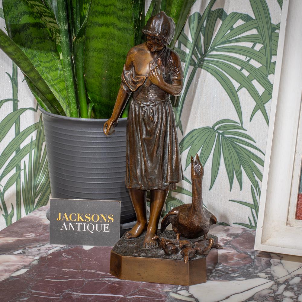 Antique German Bronze Figure by Hermann Gladenbeck For Sale 9