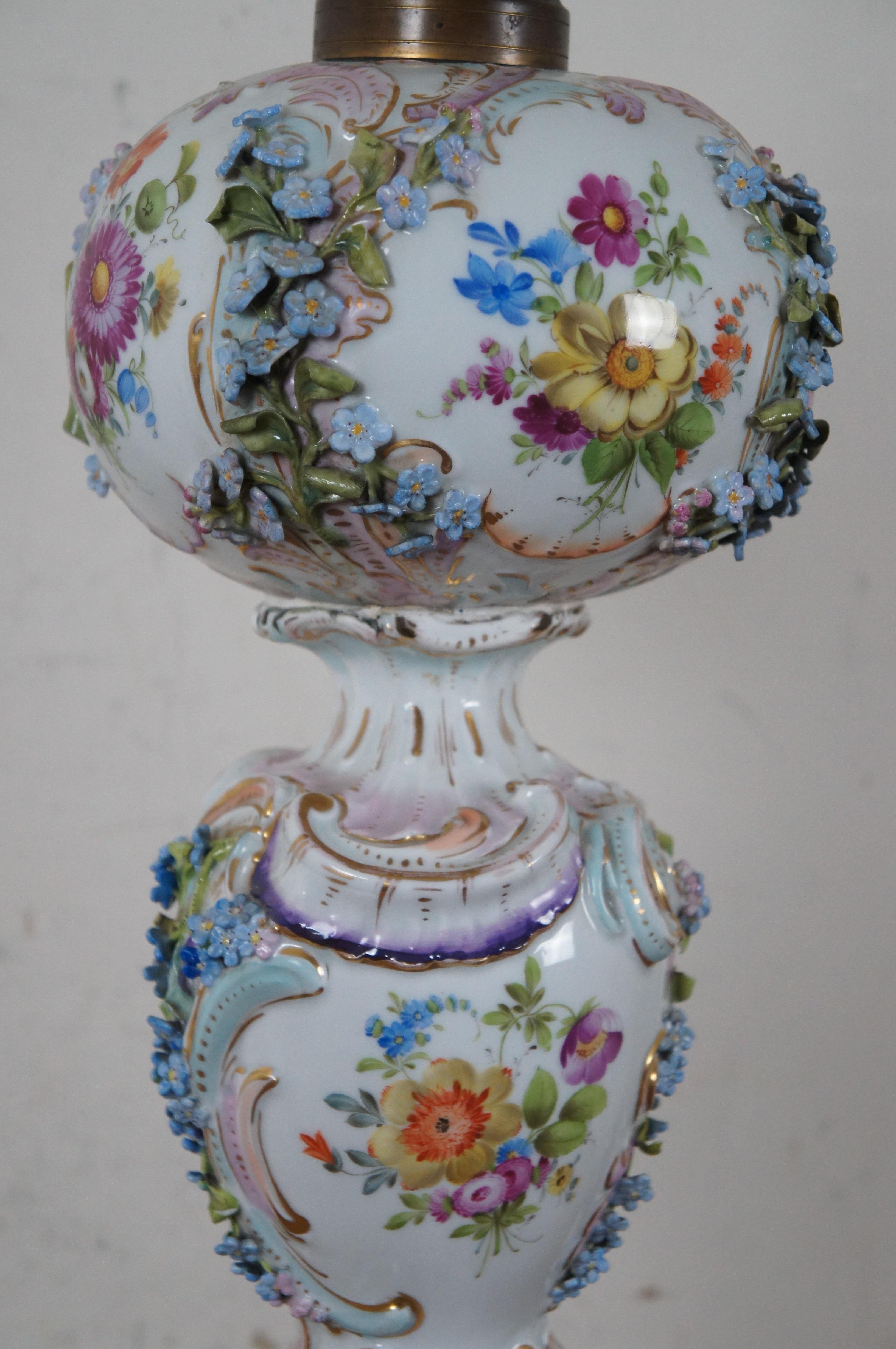 XIXe siècle Antiquité allemande Carl Thieme Meissen Dresden Porcelain Banquet Lamp 35