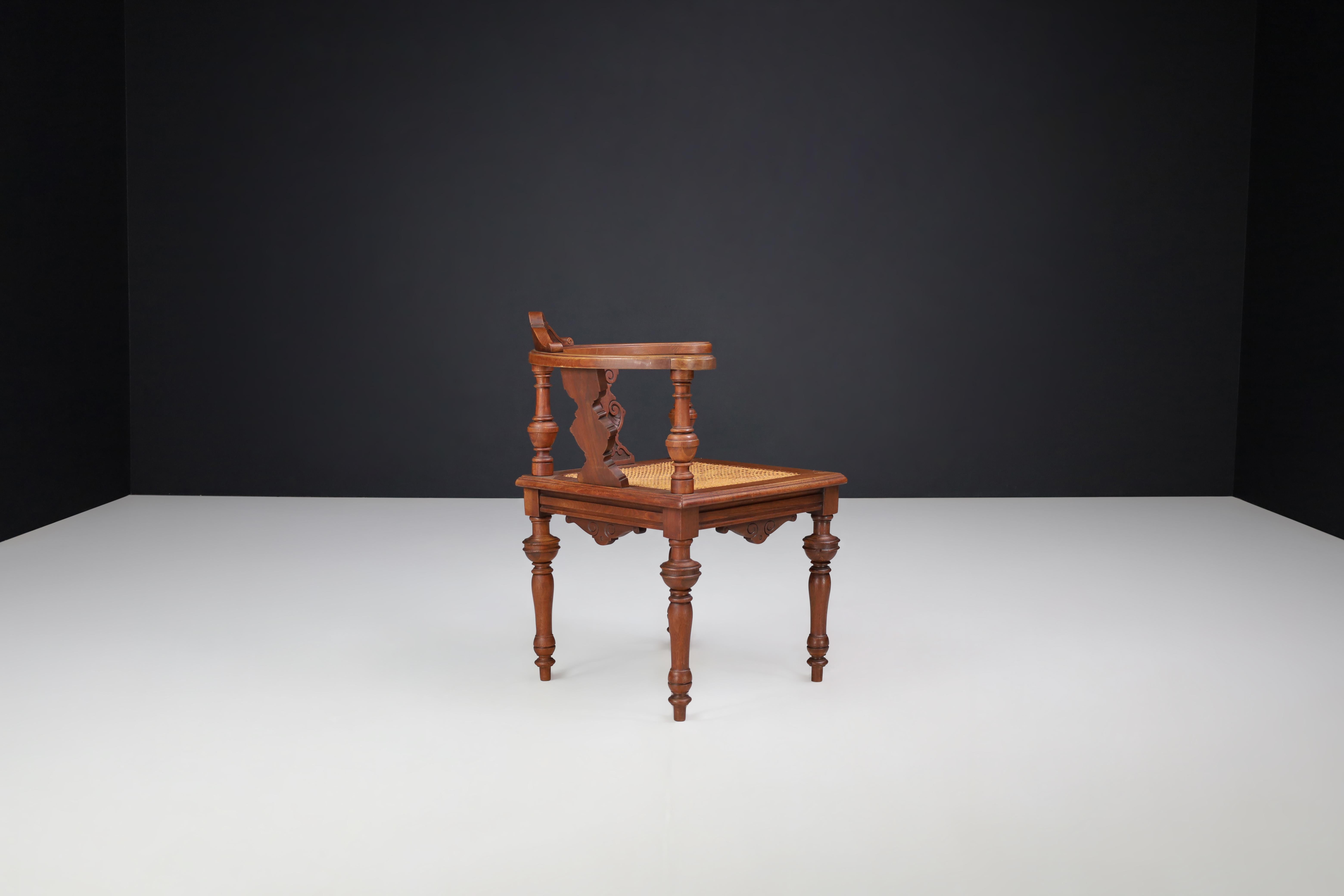 Antique German Corner Chair, Circa 1880 – Hand-Carved Walnut with Cane Seat For Sale 2