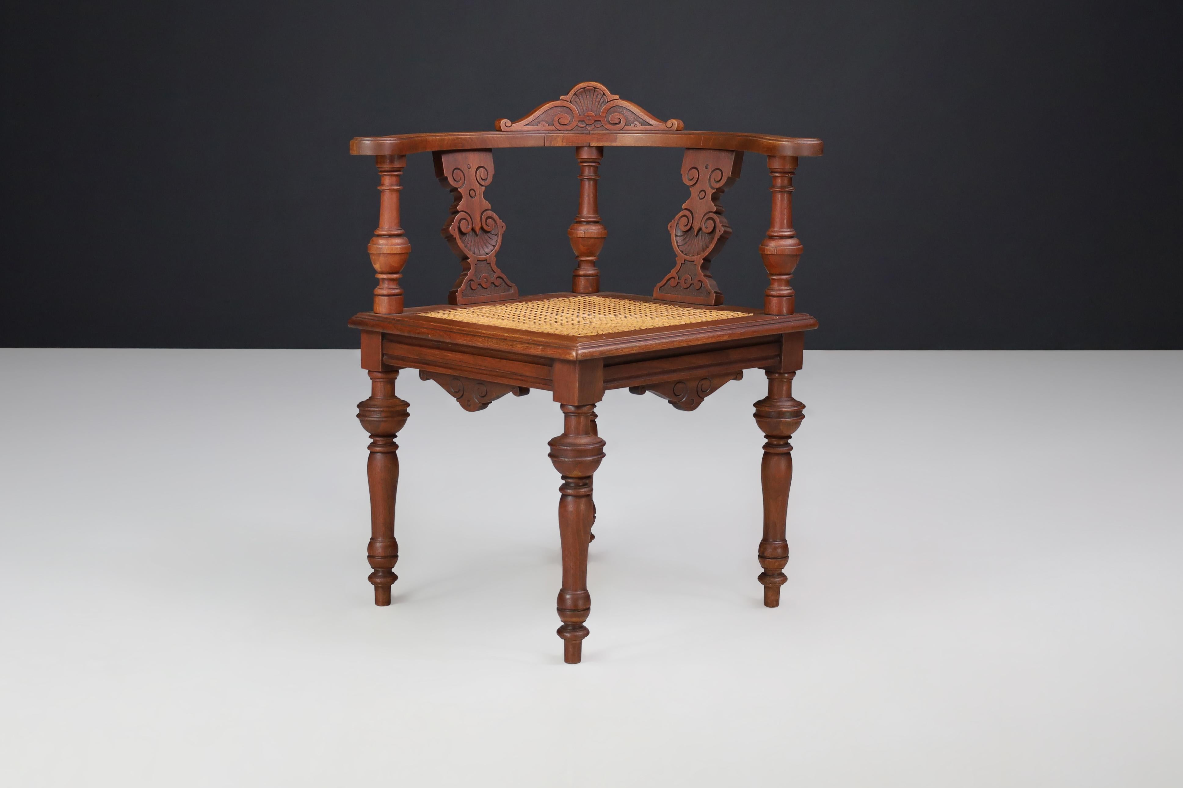 Antique German Corner Chair, Circa 1880 – Hand-Carved Walnut with Cane Seat For Sale 3