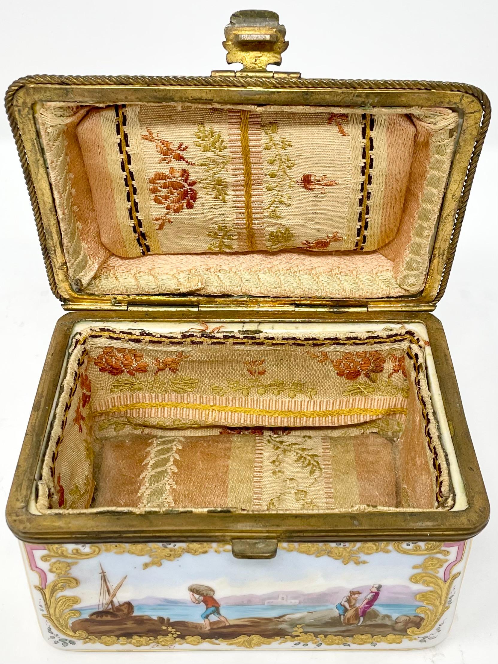 Antique German Dresden Porcelain Box with Delicate Painting, Circa 1860-1870. For Sale 4