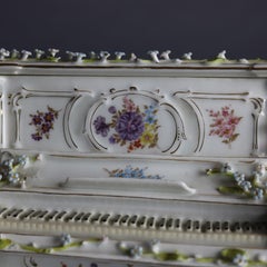 Antique German Dresden Porcelain Piano Dresser Box, 19th Century