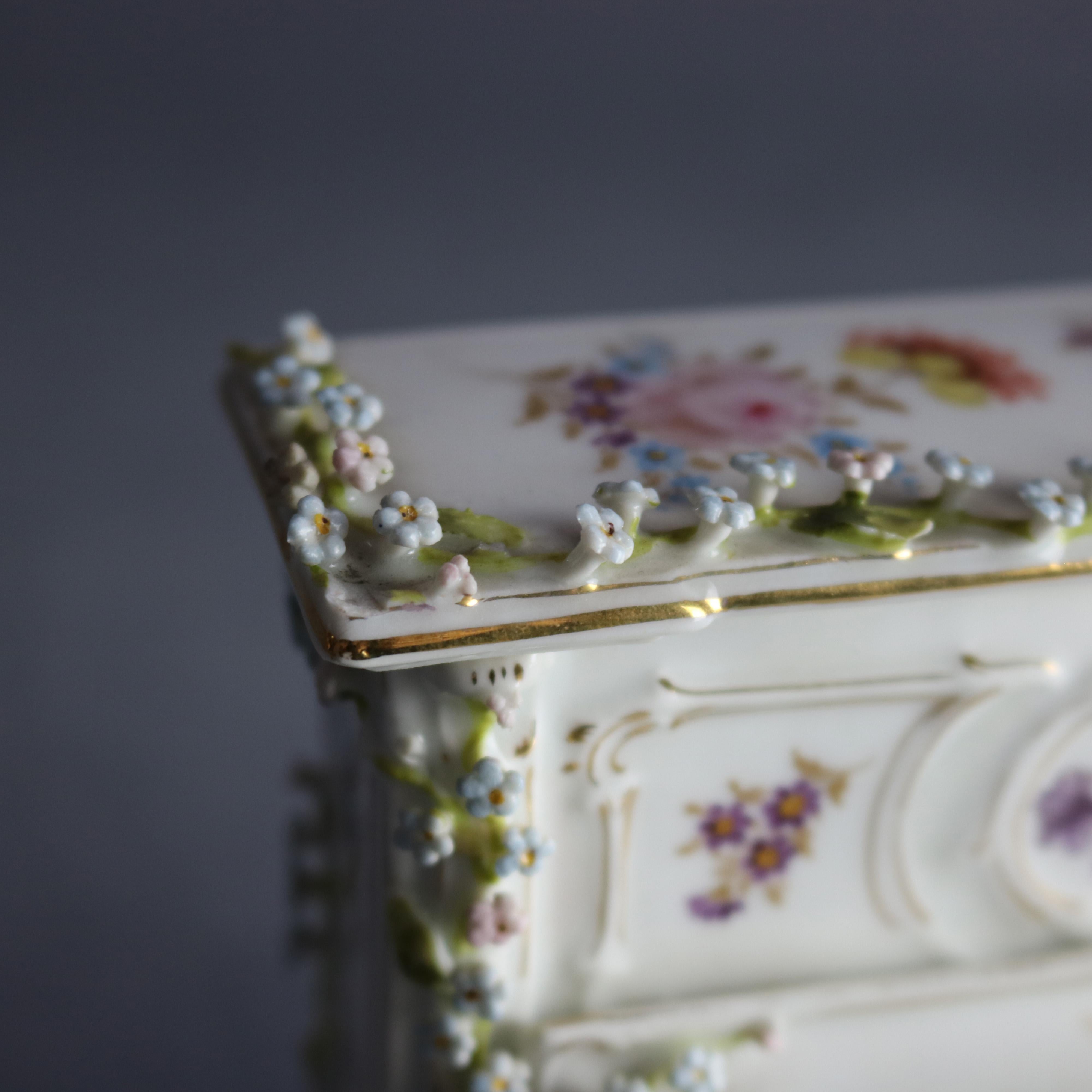Antique German Dresden Porcelain Piano Dresser Box, 19th Century In Good Condition In Big Flats, NY