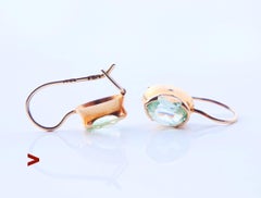 Orecchini tedeschi antichi Spinello verde in oro massiccio 14K / 1,17 gr