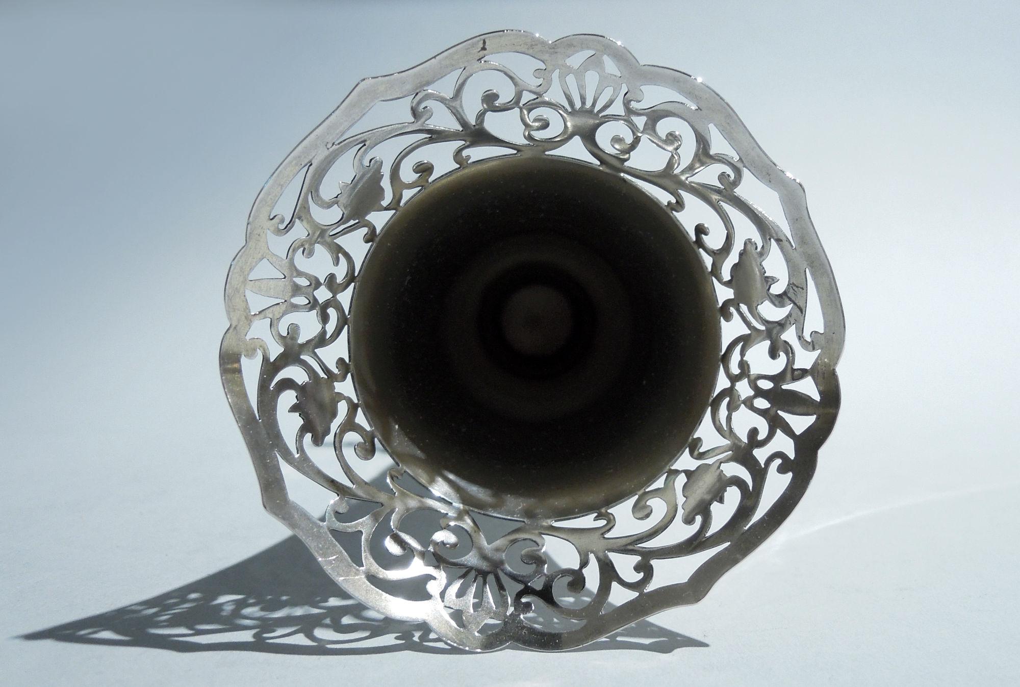 Antike deutsche edwardianische Vase aus klassischem Silber (Deutsch) im Angebot