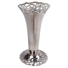 Antike deutsche edwardianische Vase aus klassischem Silber