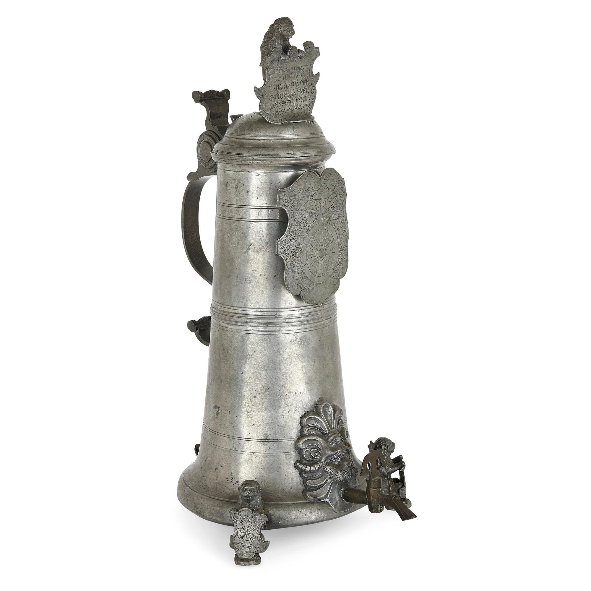 Antique German Engraved Pewter Beer Jug In Good Condition For Sale In London, GB