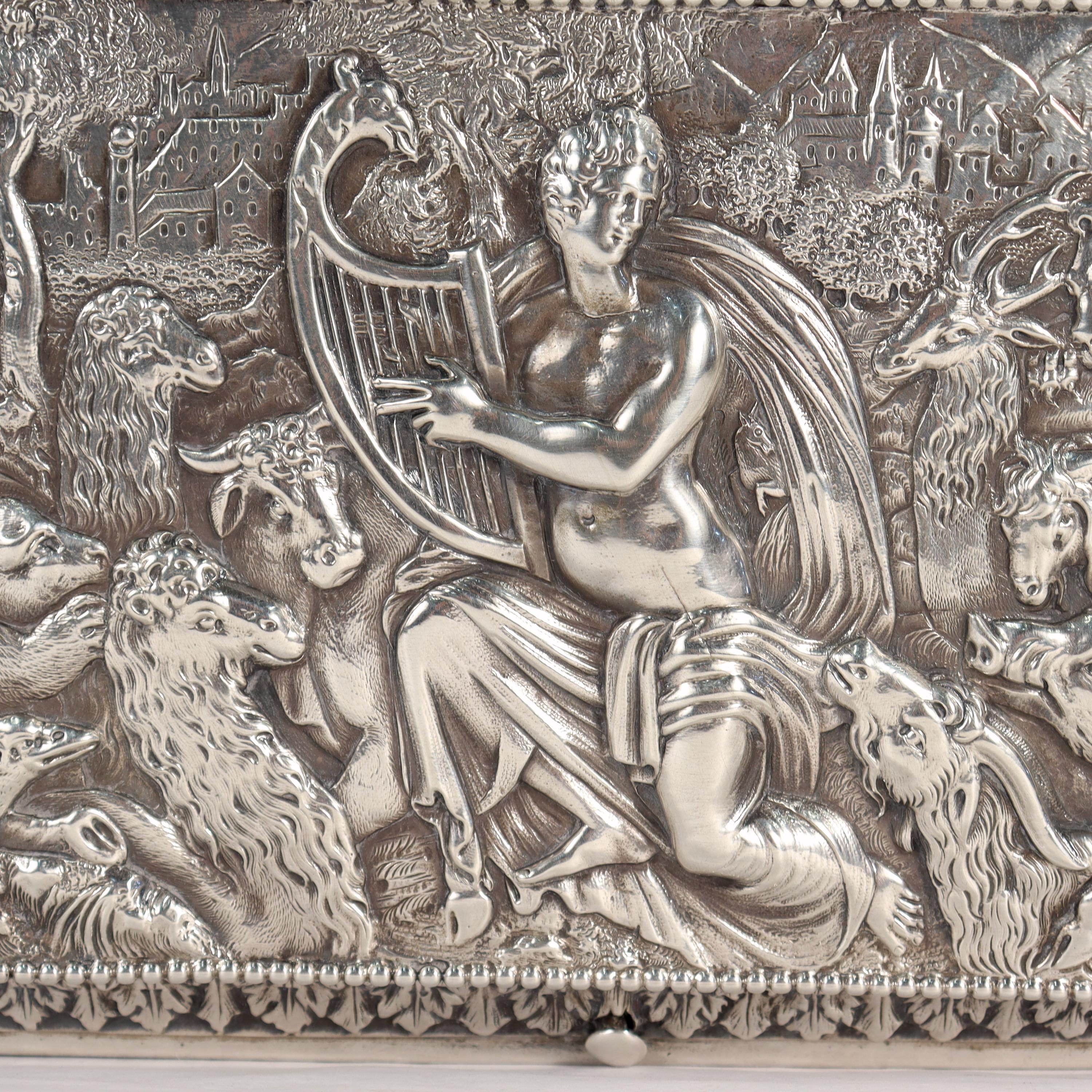 Antike deutsche figurale Tischschachtel oder Schatulle aus massivem Silber im Renaissance-Revival-Stil im Angebot 8
