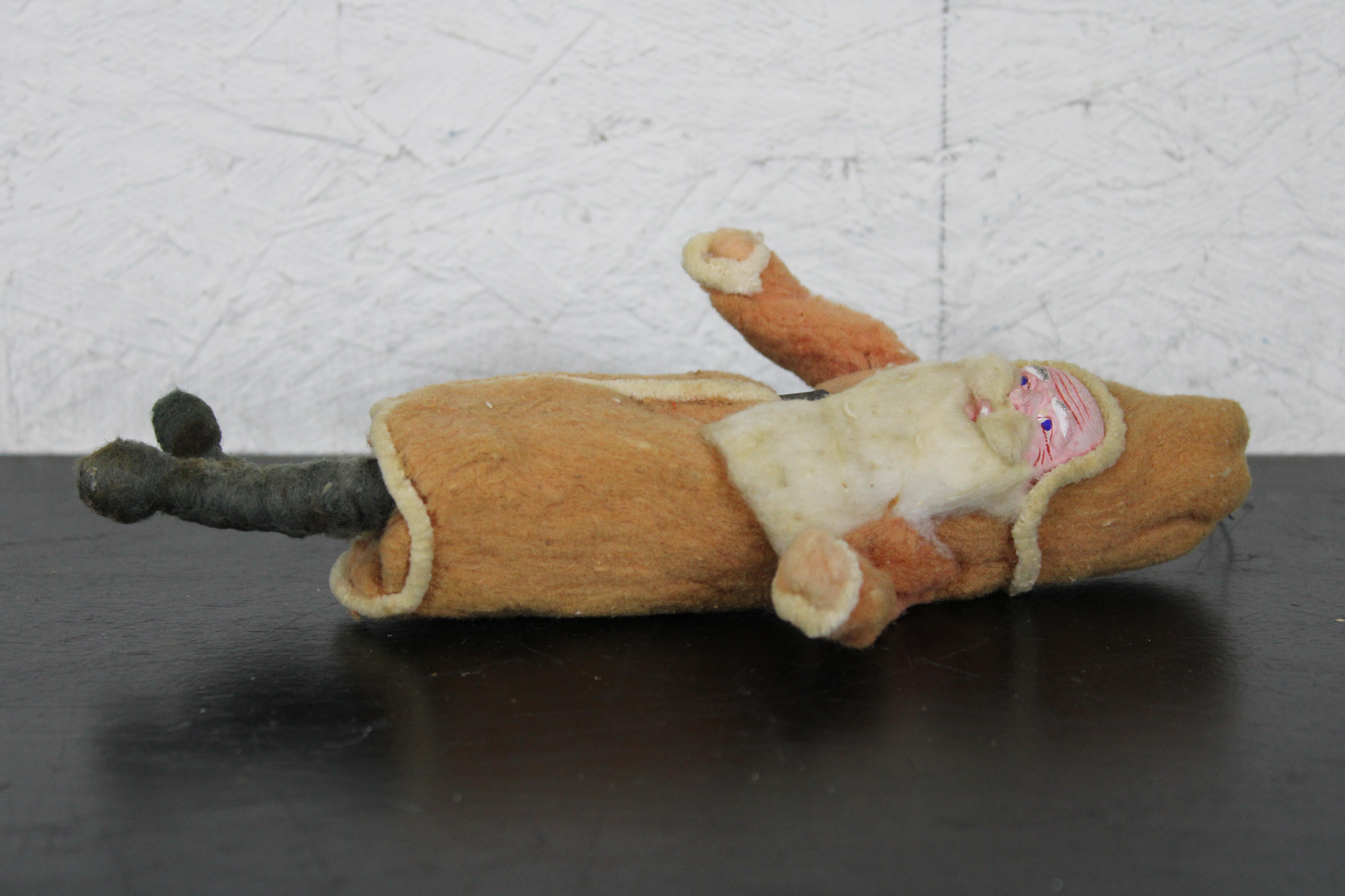 Céramique Ancienne figurine de poupée d'ornement de Noël en laine de coton filée d'art populaire allemand en vente