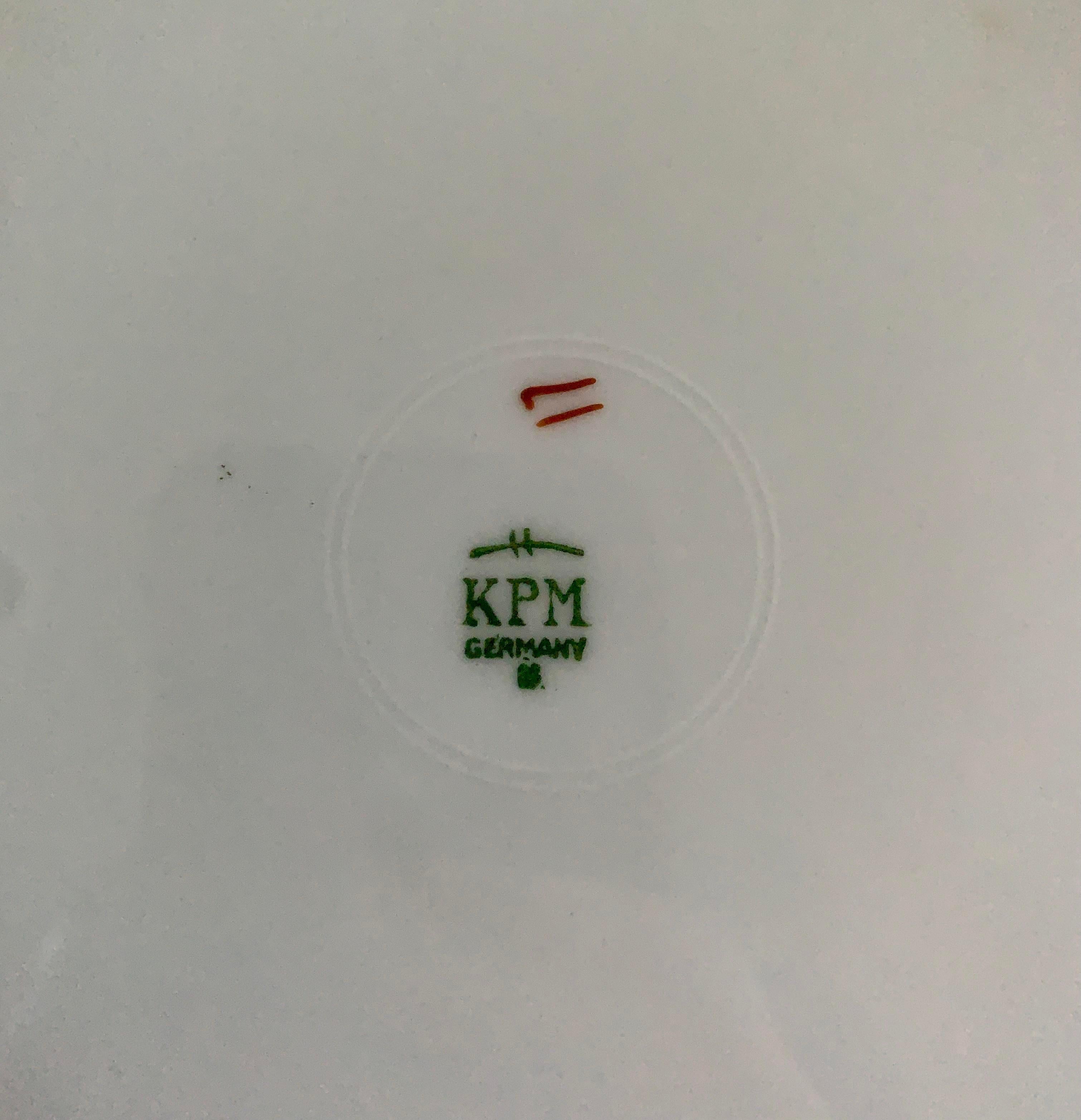 Antique German Greek Key Rimmed Luncheon Plates by Kpm, 1920s In Good Condition For Sale In Elkhart, IN