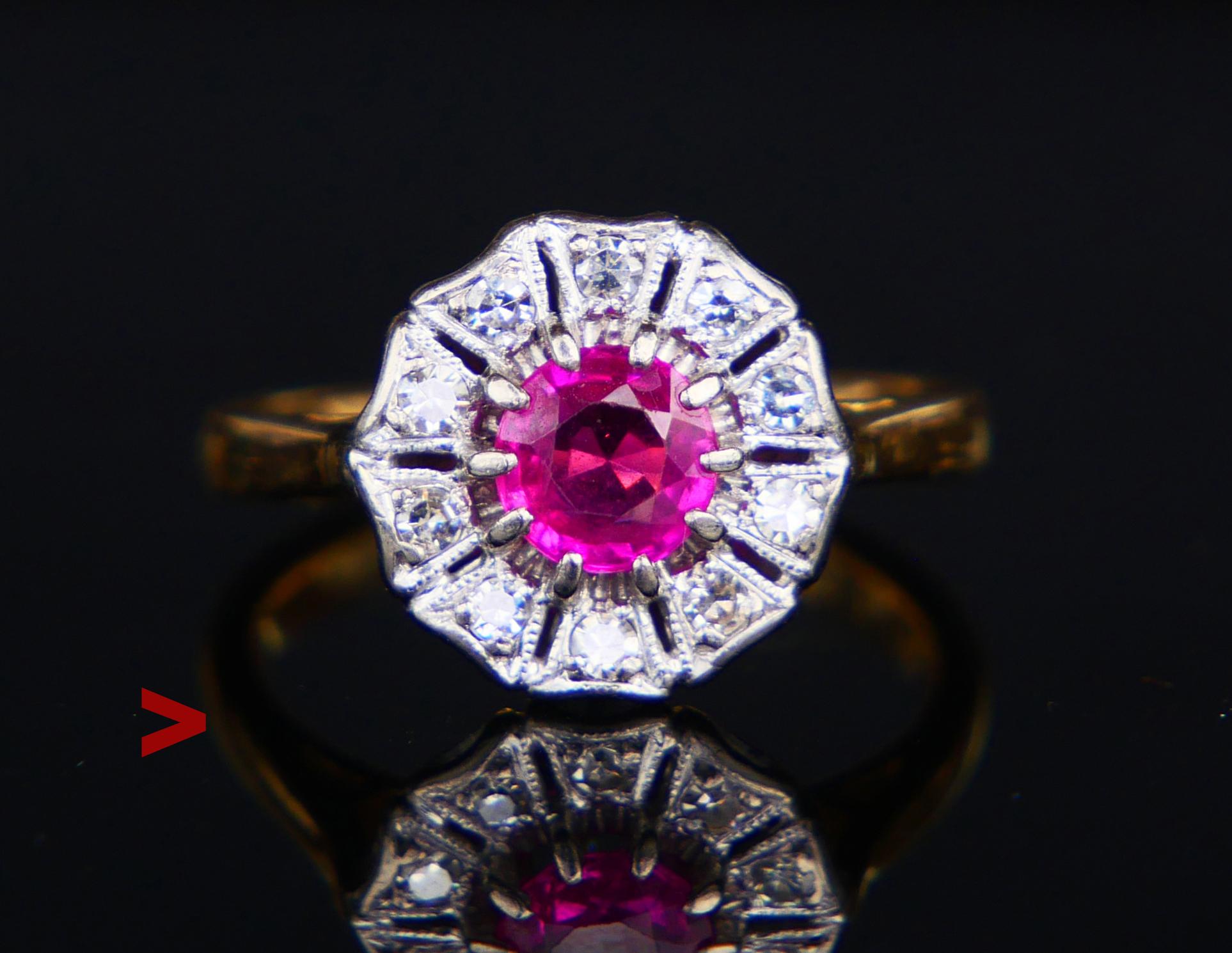 Schöner alter deutscher Halo-Ring aus den 1920er-1930er Jahren, mit großen Steinen und Teilen in massivem 18K Gelbgold und Platin.

Krone aus Platin Ø 11 mm x 5 mm tief mit gefasstem Naturrubin von altem europäischem Diamantschliff: Ø 5,5 mm x 2,65