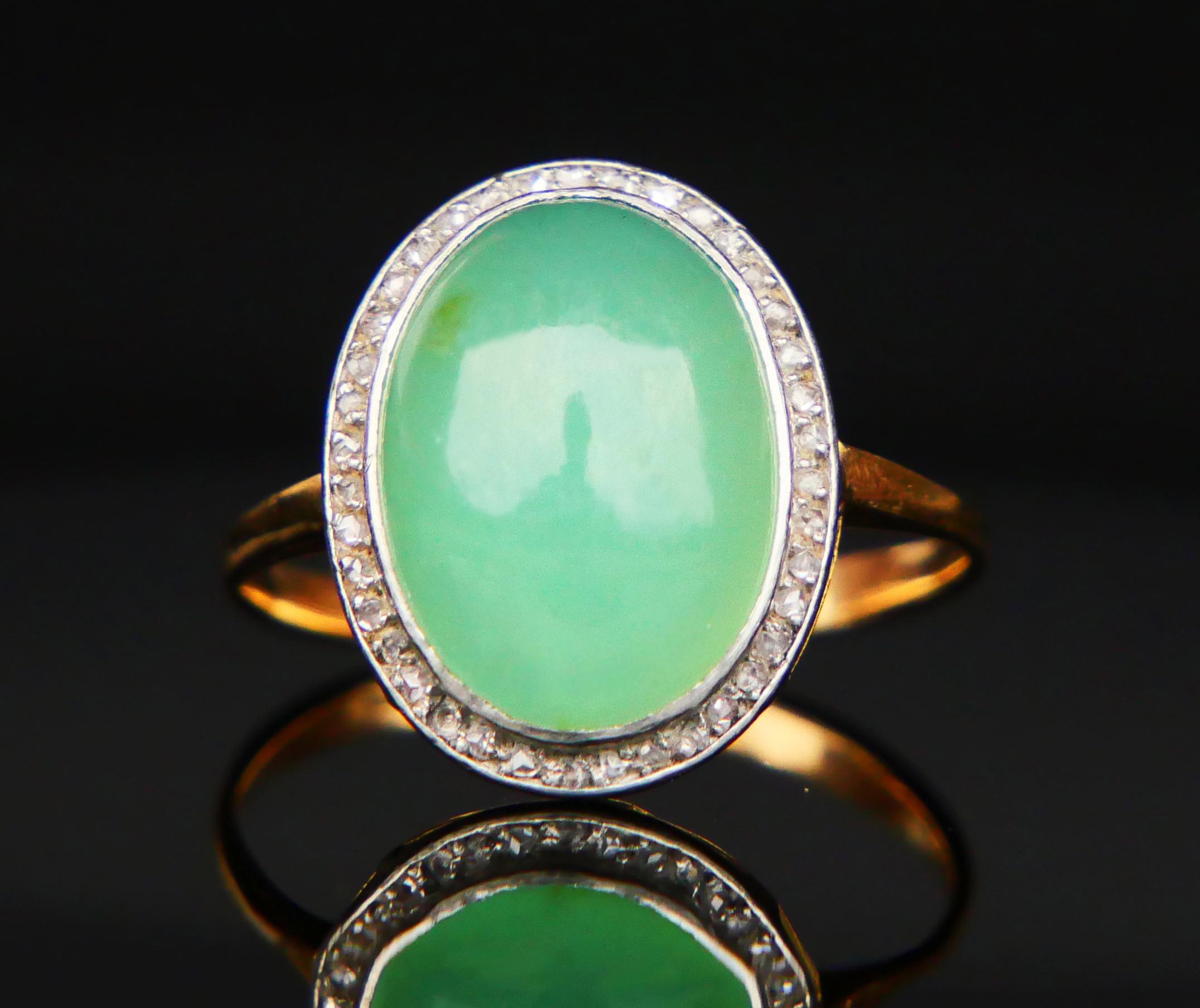 Art Deco Antique German halo Ring natural Green Chalcedony Diamonds 18K Gold Ø 9.25/5.32g For Sale