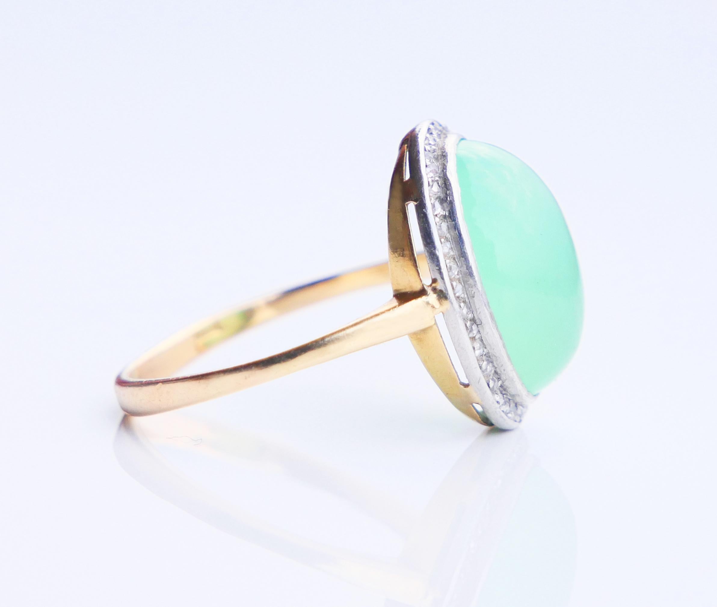 Antique German halo Ring natural Green Chalcedony Diamonds 18K Gold Ø 9.25/5.32g For Sale 4
