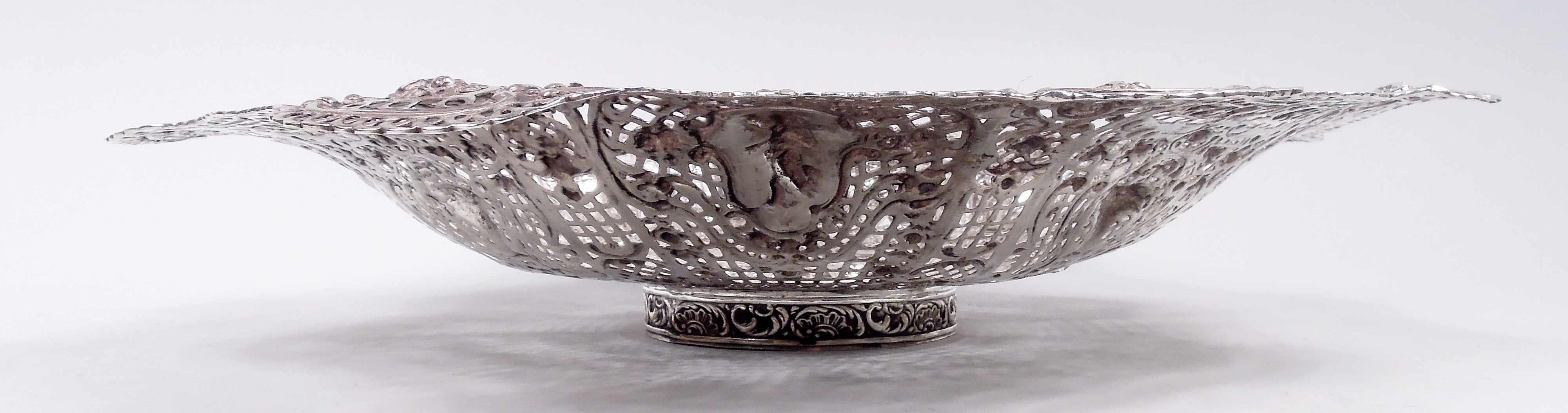 Antique German Hanau Rococo Revival Silver Bowl In Good Condition For Sale In New York, NY