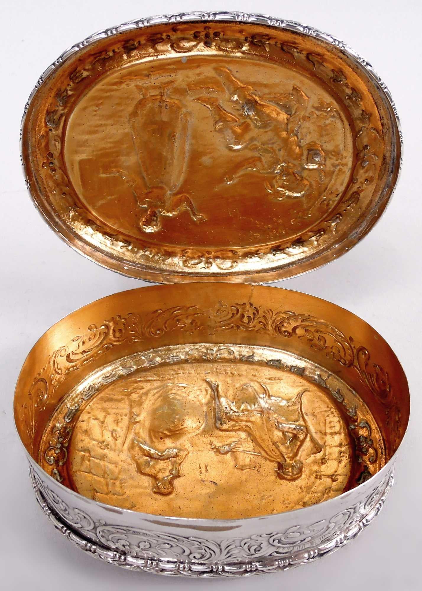 XX secolo Antica scatola d'argento rococò tedesca di Hanau in vendita