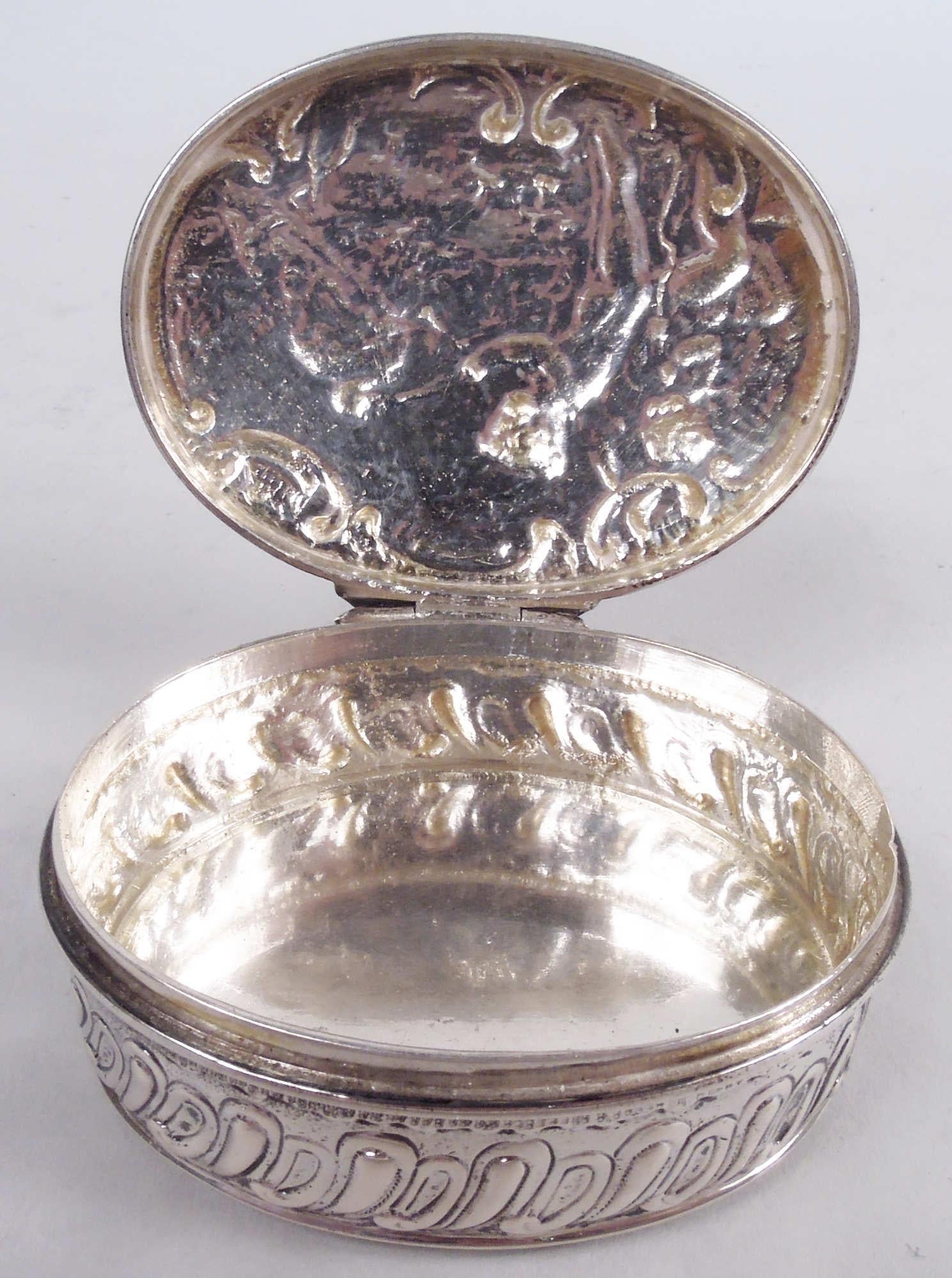 20th Century Antique German Hanau Rococo Silver Snuffbox For Sale