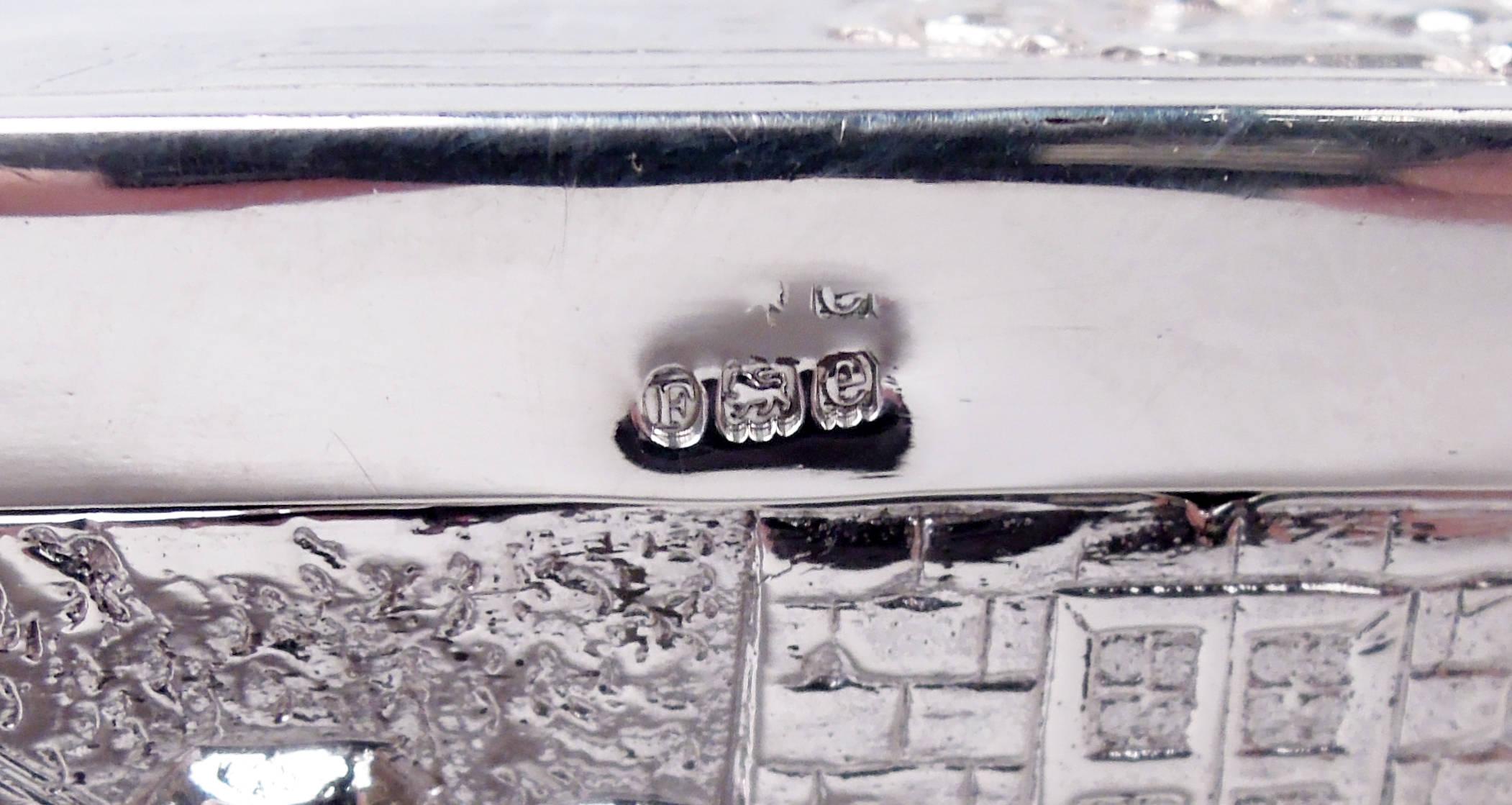 Antica scatola d'argento tedesca di Hanau con scene di idillio rustico in vendita 2