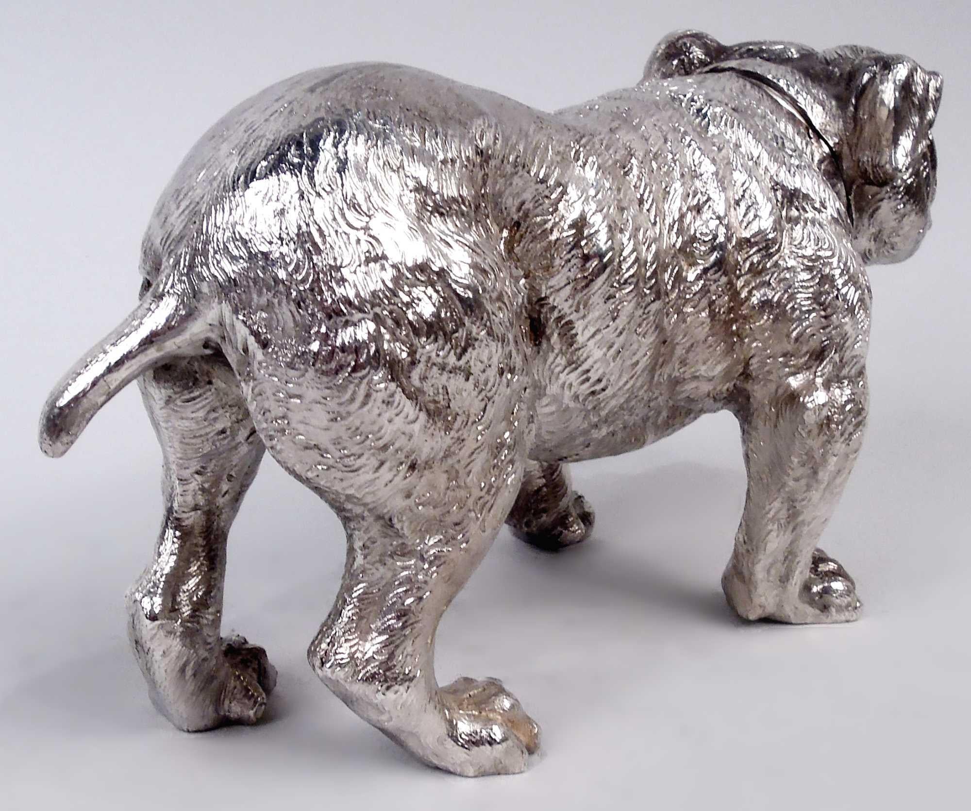 Tedesco Antica cassaforte per fiammiferi tedesca Hanau Silver Figural Bulldog in vendita