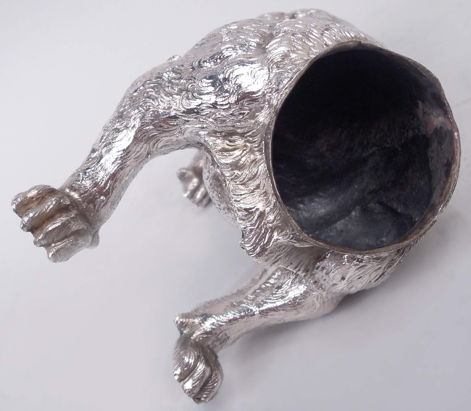 Antica cassaforte per fiammiferi tedesca Hanau Silver Figural Bulldog in vendita 1