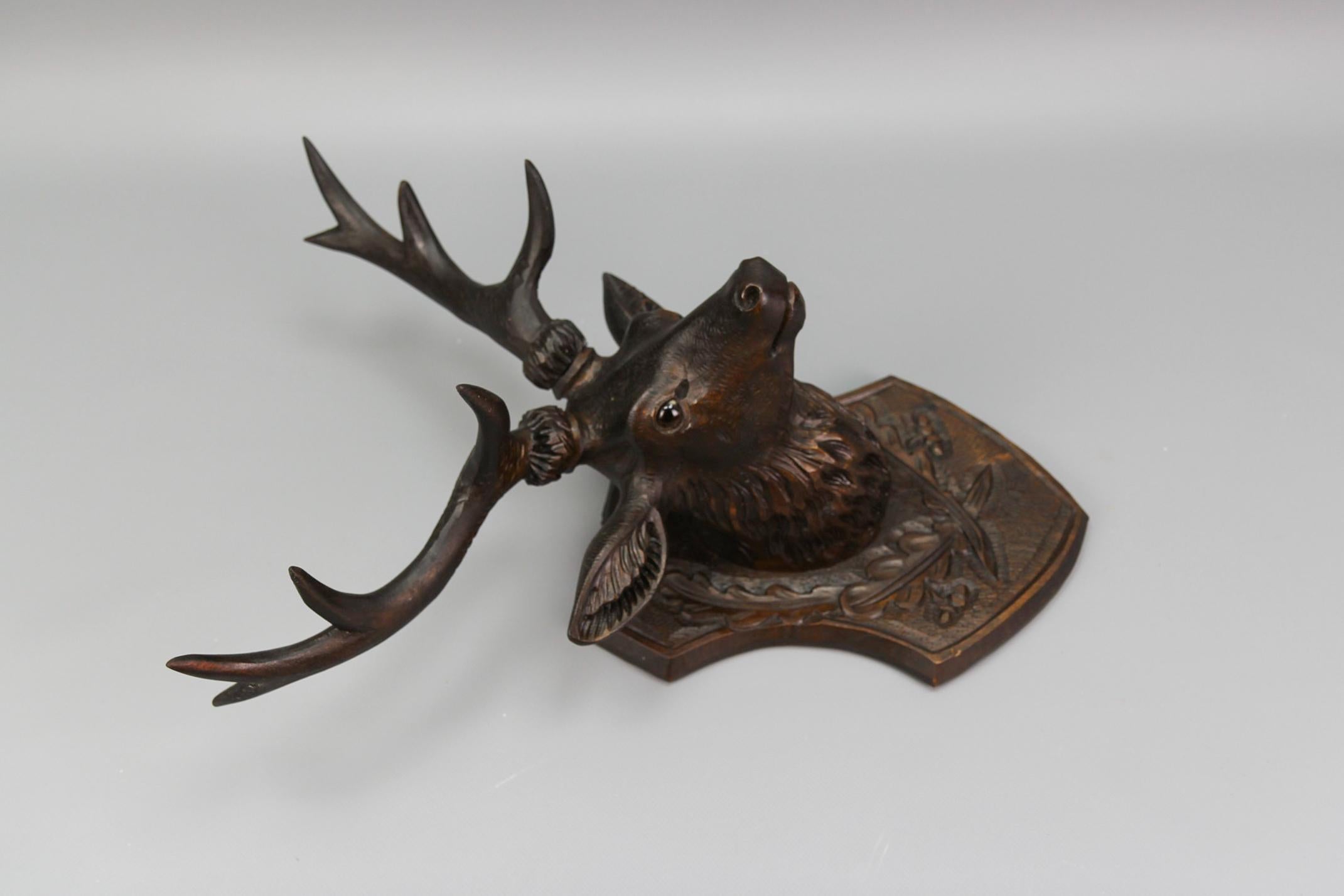 Antique German Hand Carved Wooden Deer Head with Glass Eyes, ca. 1920 For Sale 4